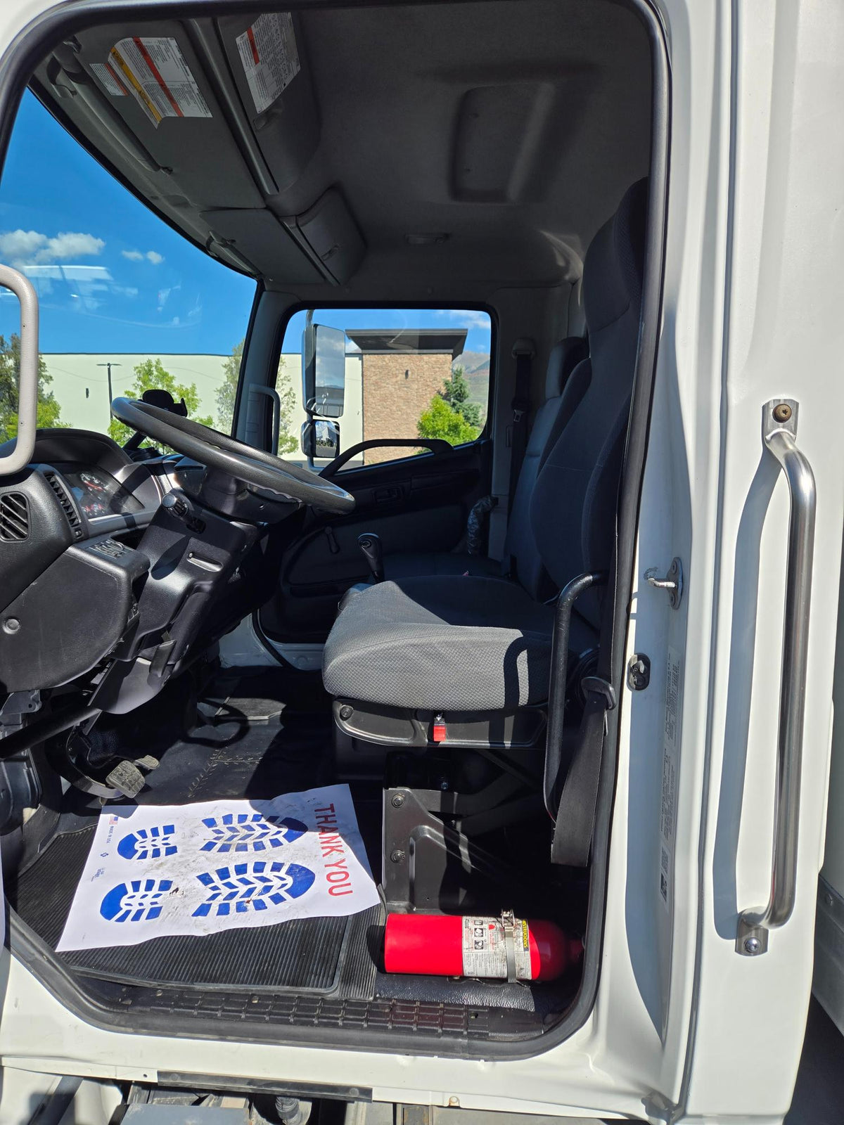 USED 2020 HINO 268A 26,000 GVW 26' BOX TRUCK