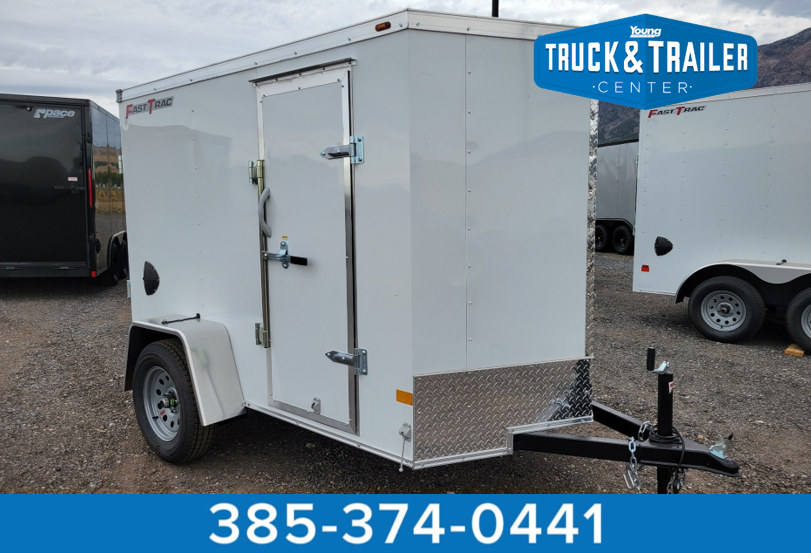 2026 Wells Cargo 5 x 8 Deluxe Enclosed Trailer