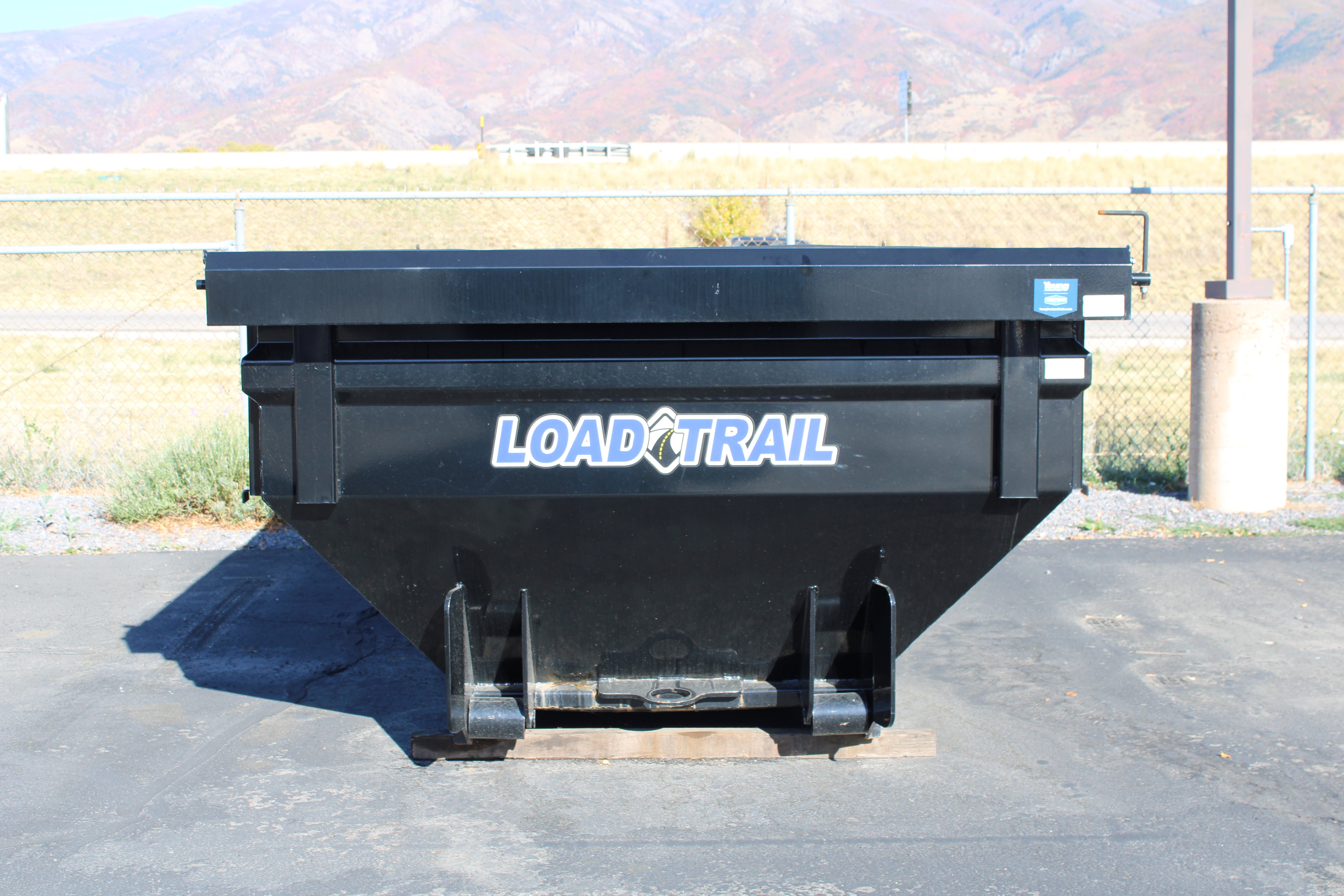 Load Trail Drop-N-Go BIN DUMP and GO