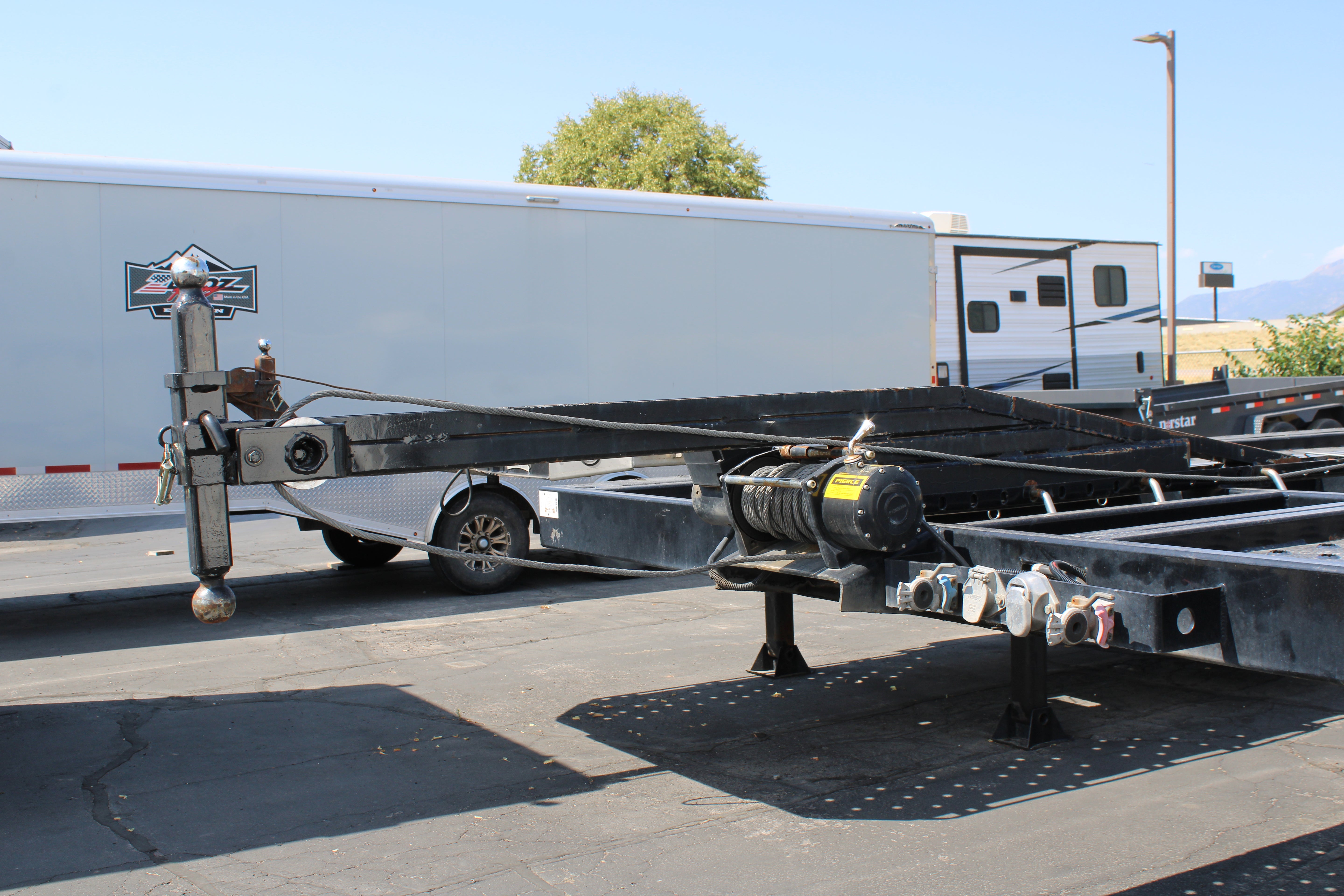 32' Car Hauler Trailer