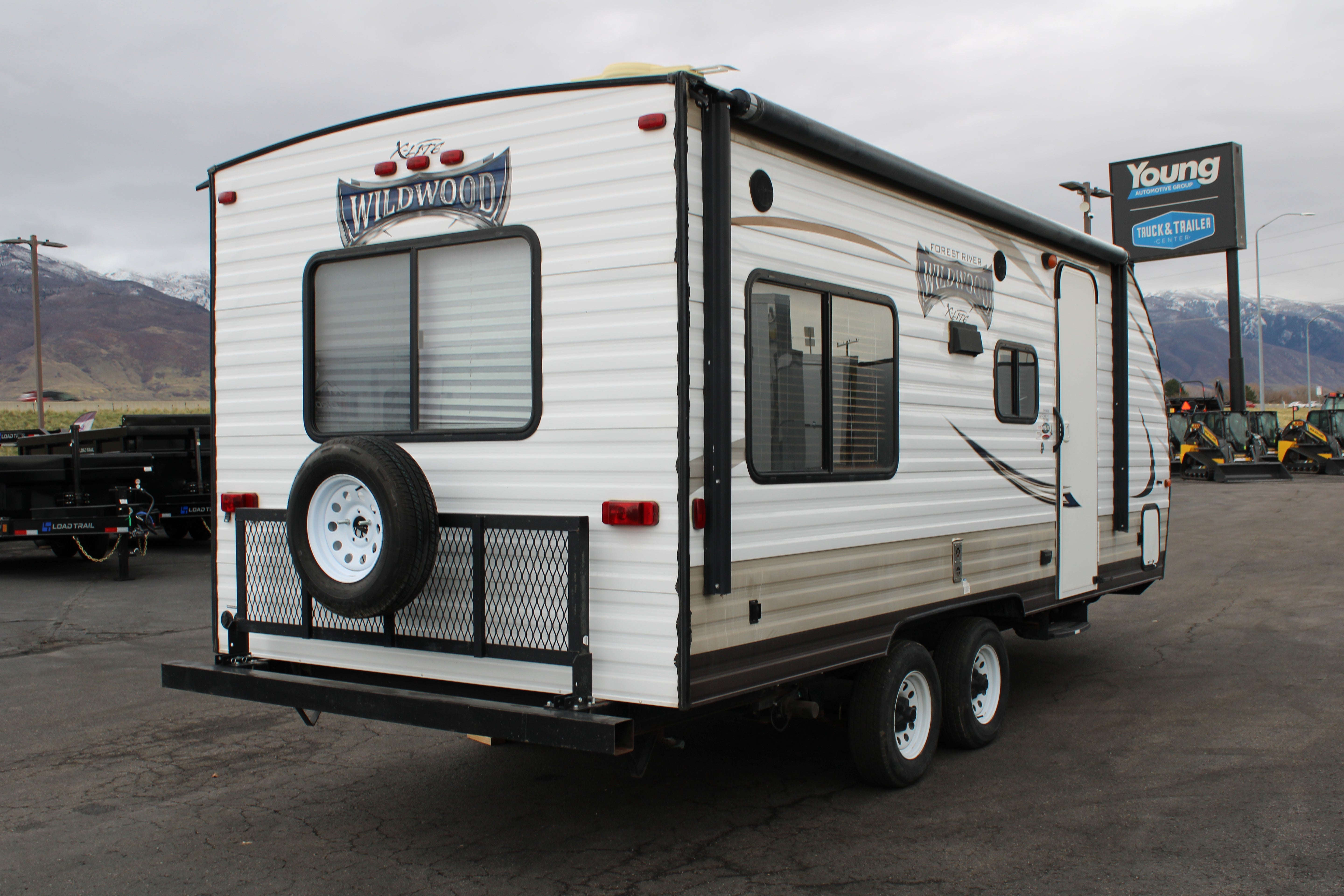 Used Wildwood Travel Trailer