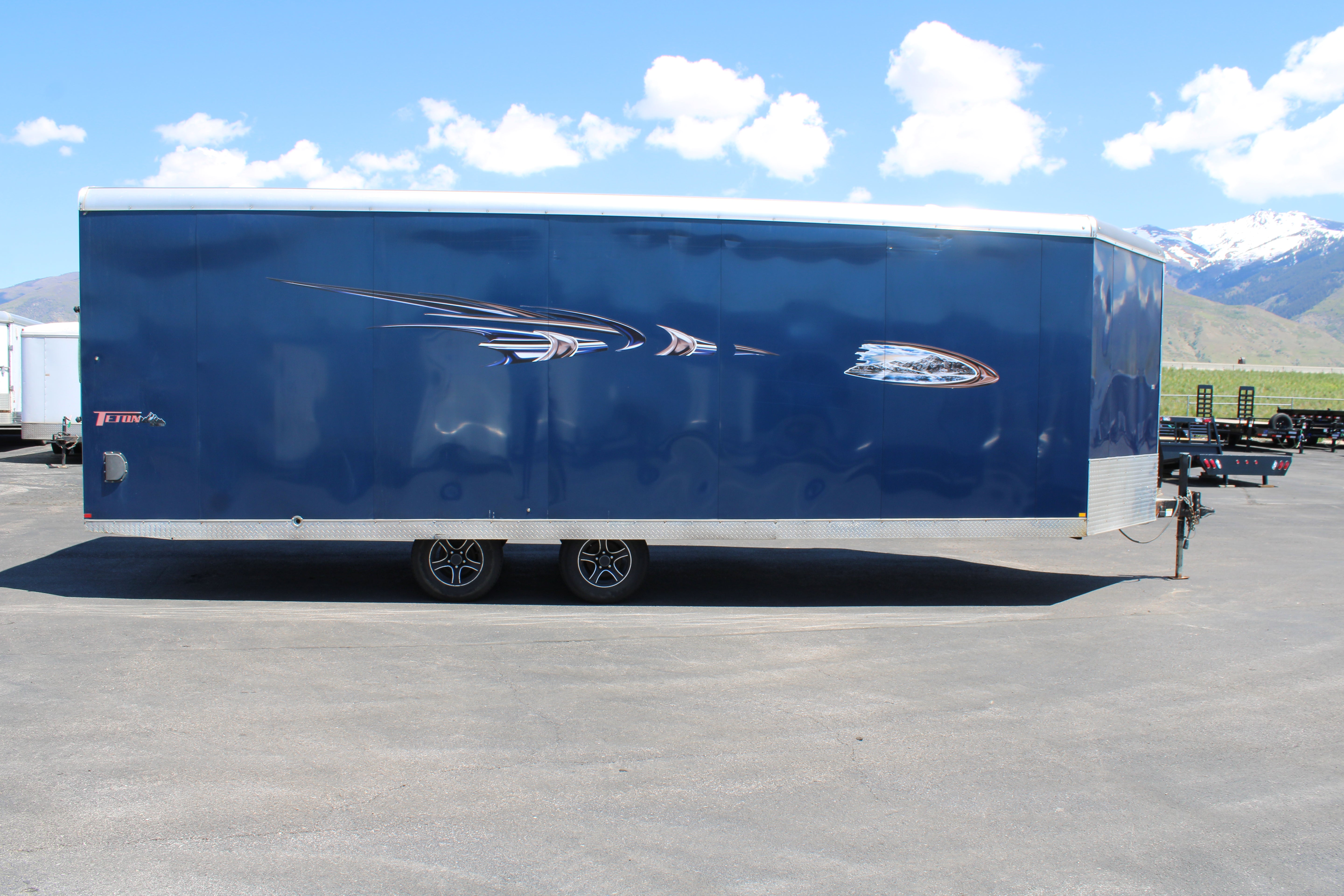 TETON 28' SNOWMOBILE TRAILER