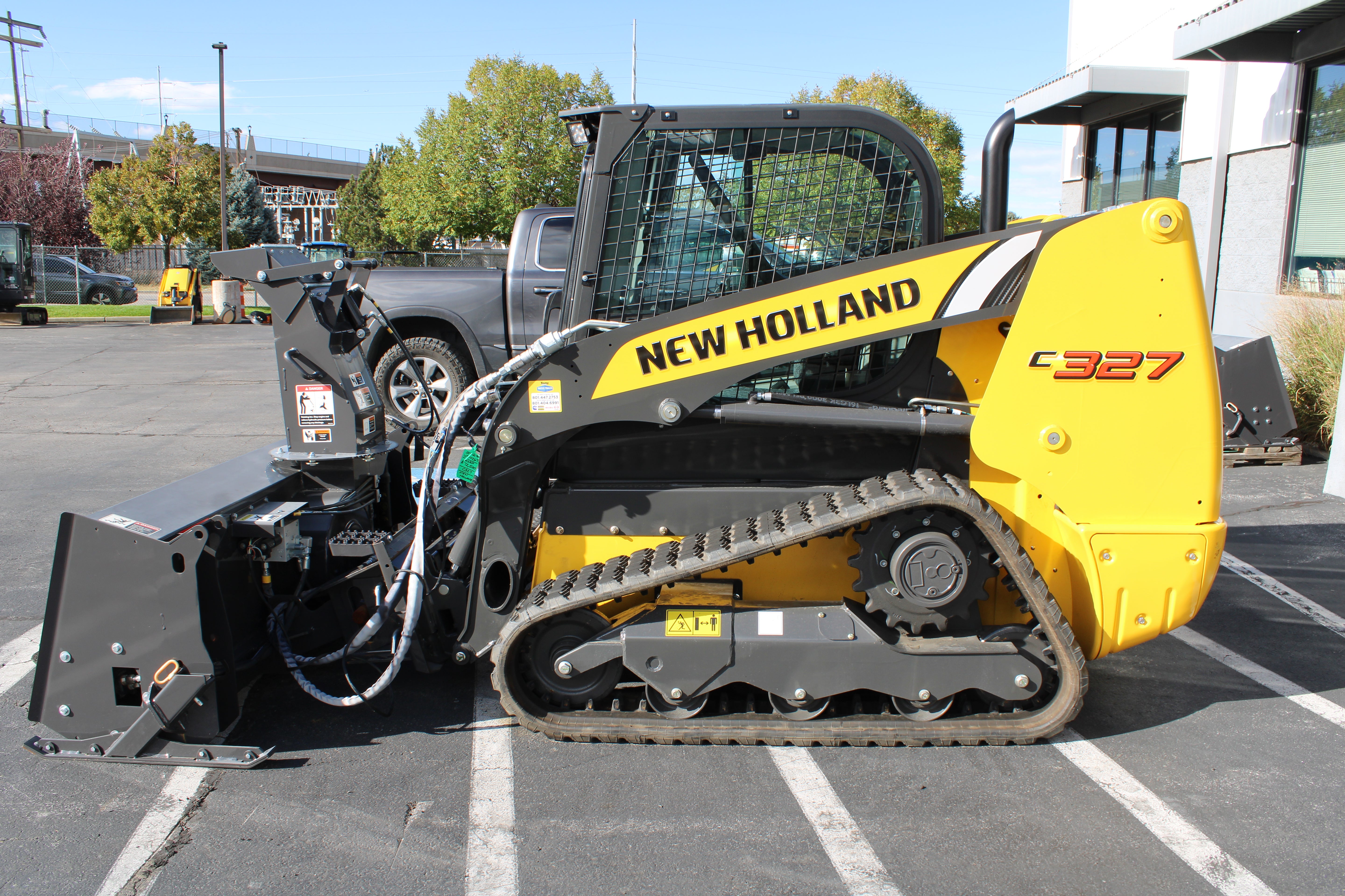 New Holland C327 Skid Steer