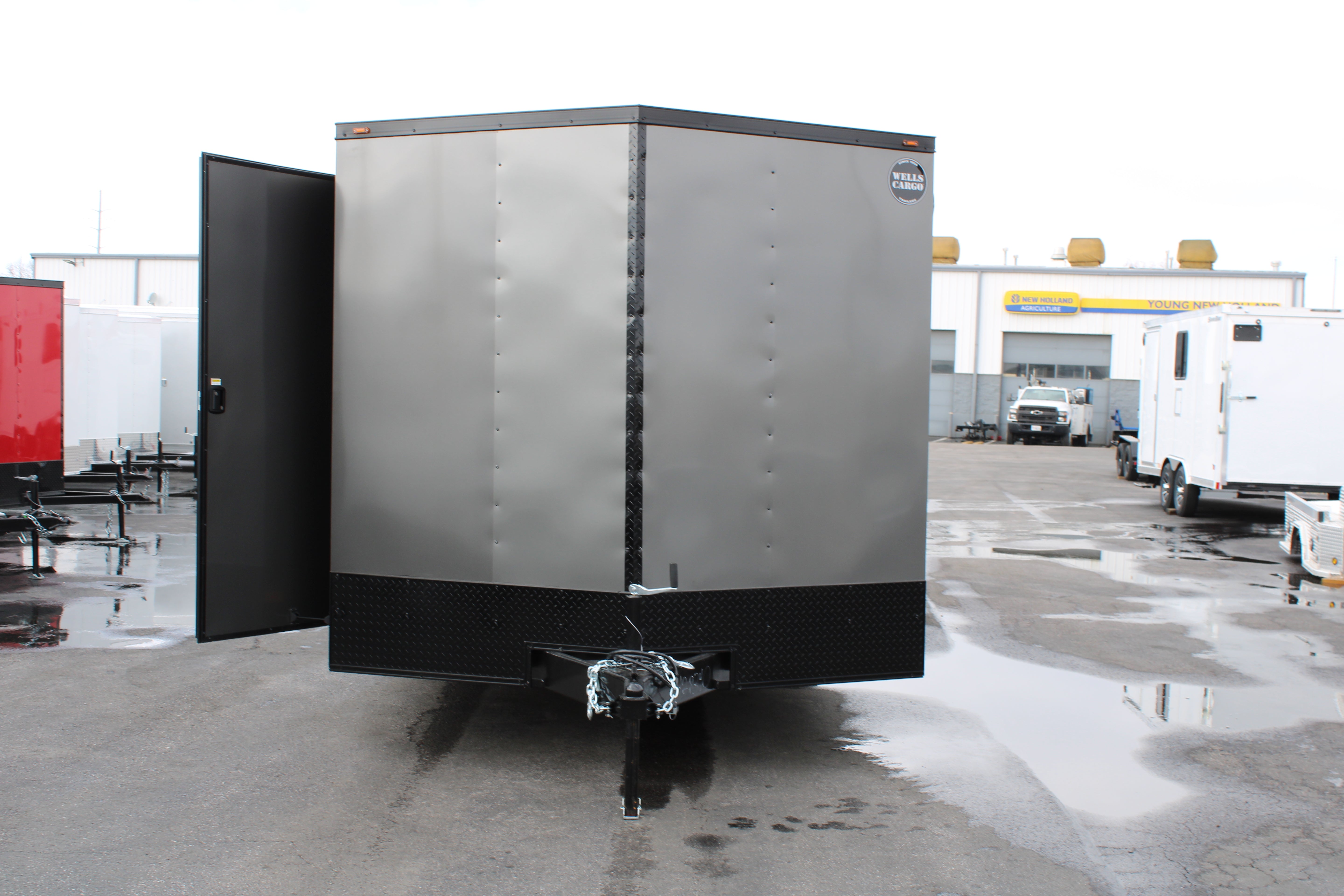 2025 Wells Cargo 8.5 x 24 Deluxe Enclosed Trailer