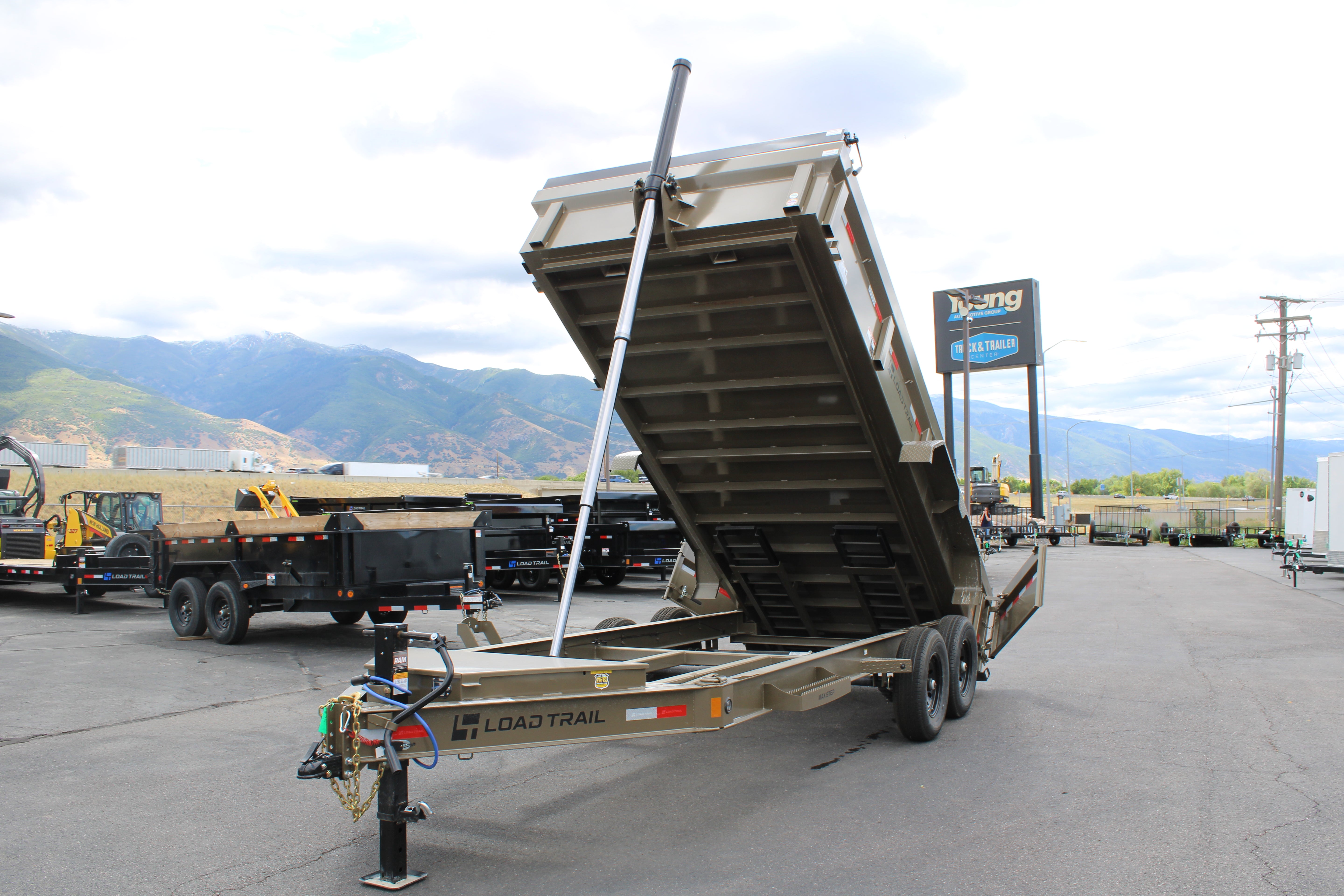 Loadtrail 16' Dump Trailer