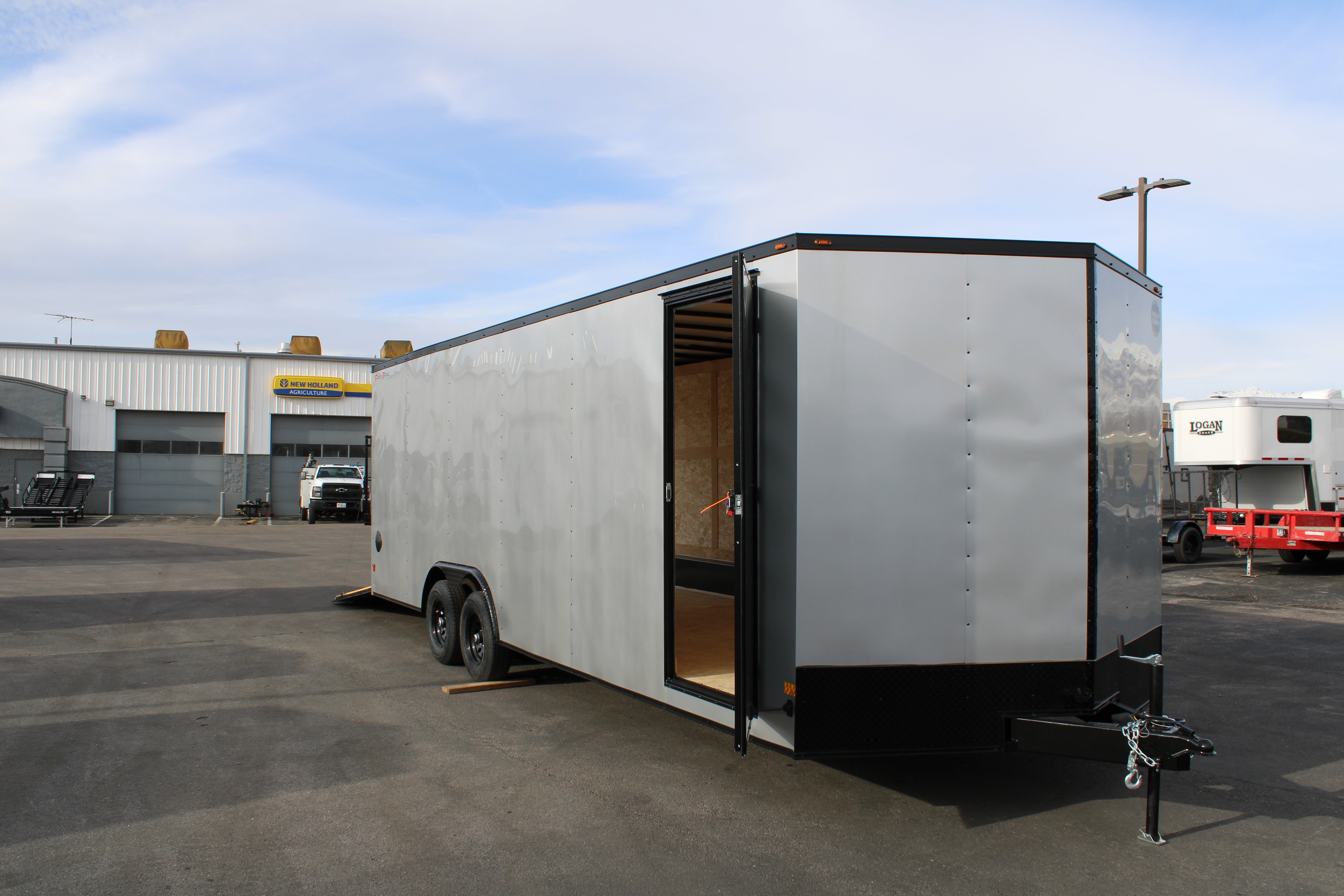 2025 Wells Cargo 8.5 x 24 Deluxe Enclosed Trailer