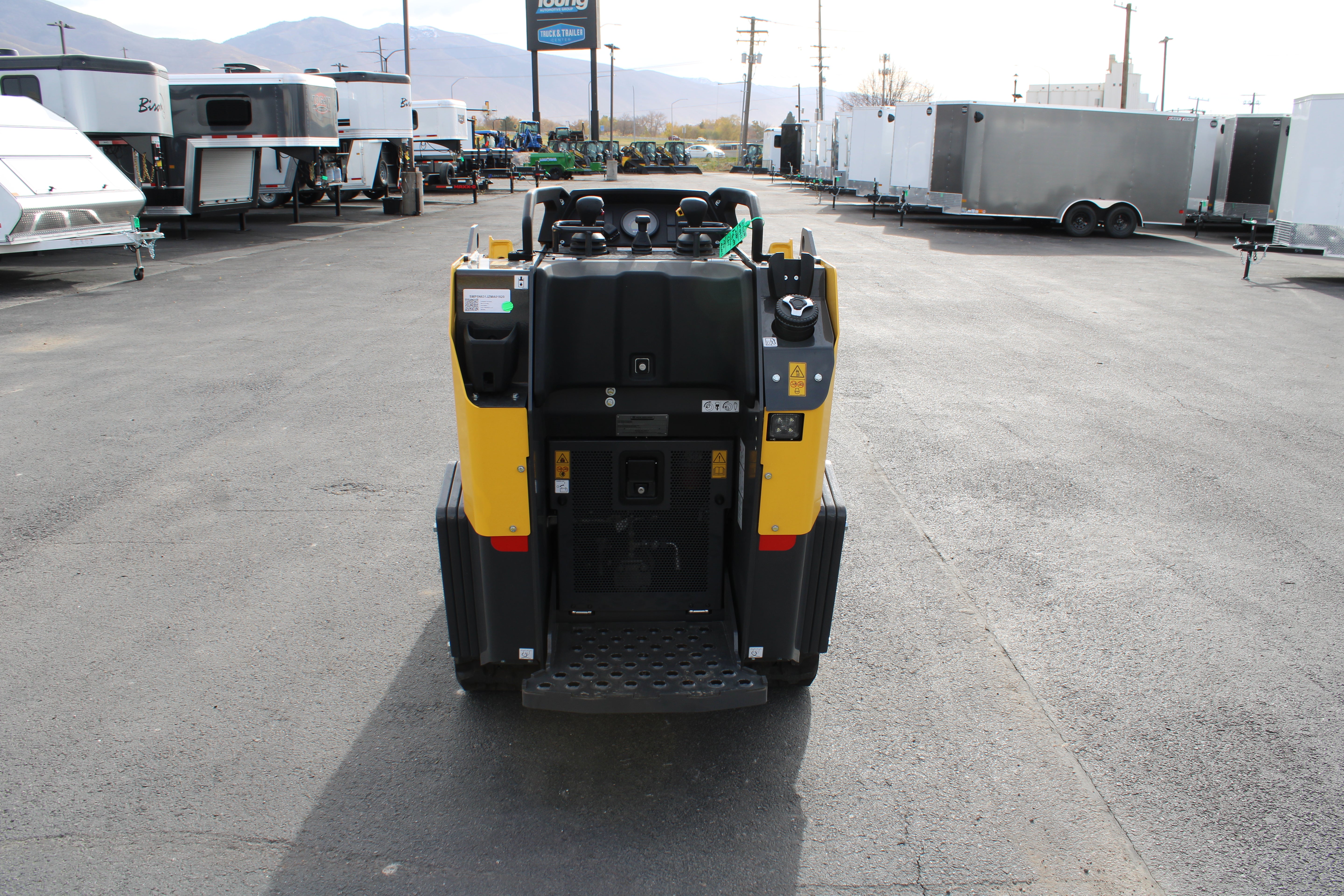 New Holland C314 Mini Skidsteer