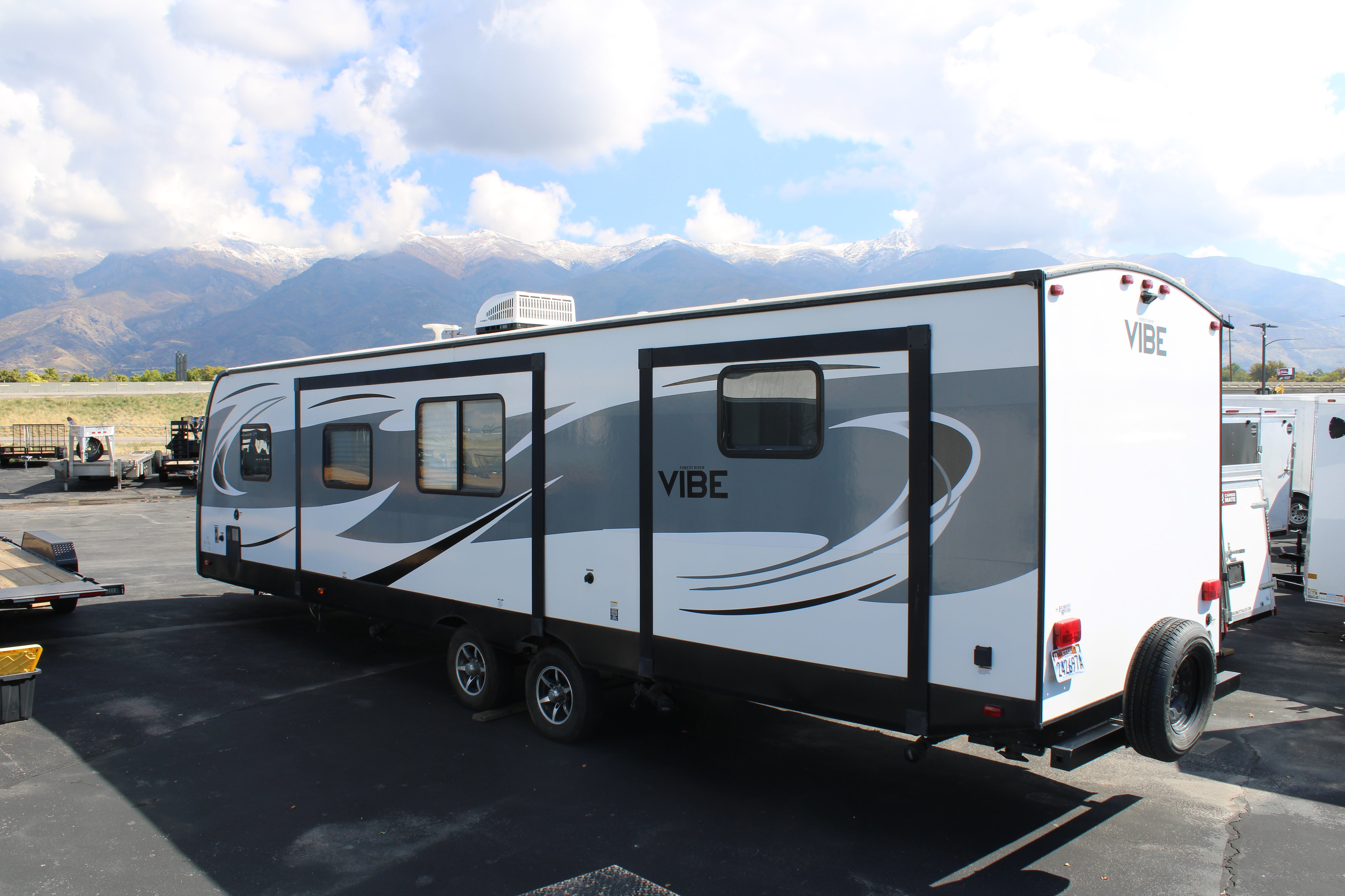 Forest River Rouge RV