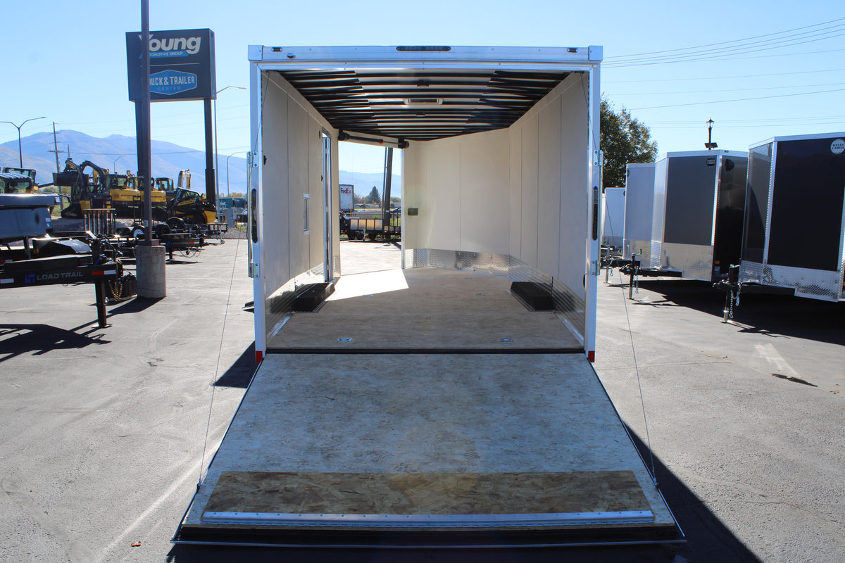 WELLS CARGO 22' Snowmobile Trailer