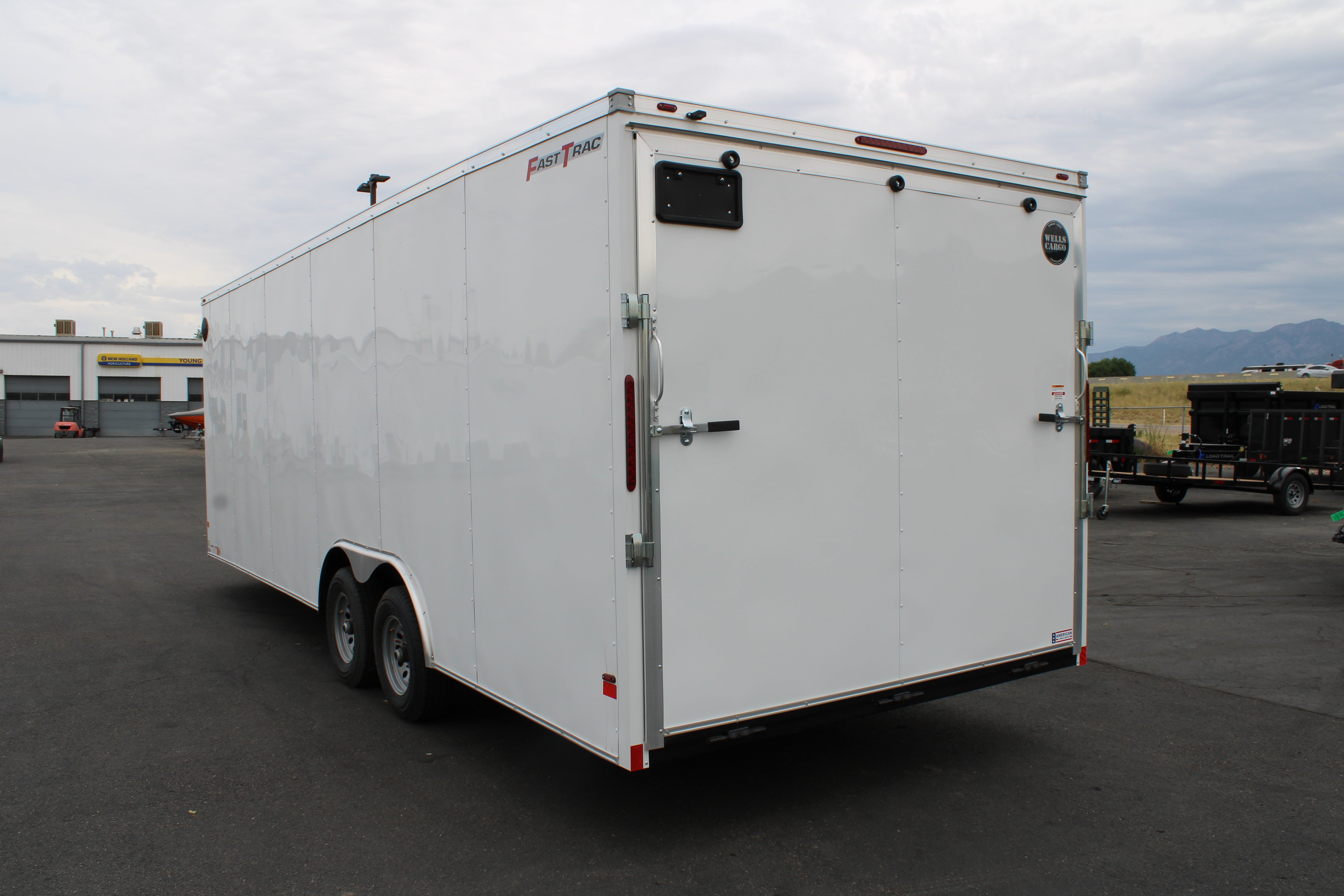 2025 Wells Cargo 8.5 x 24 Deluxe Enclosed Trailer
