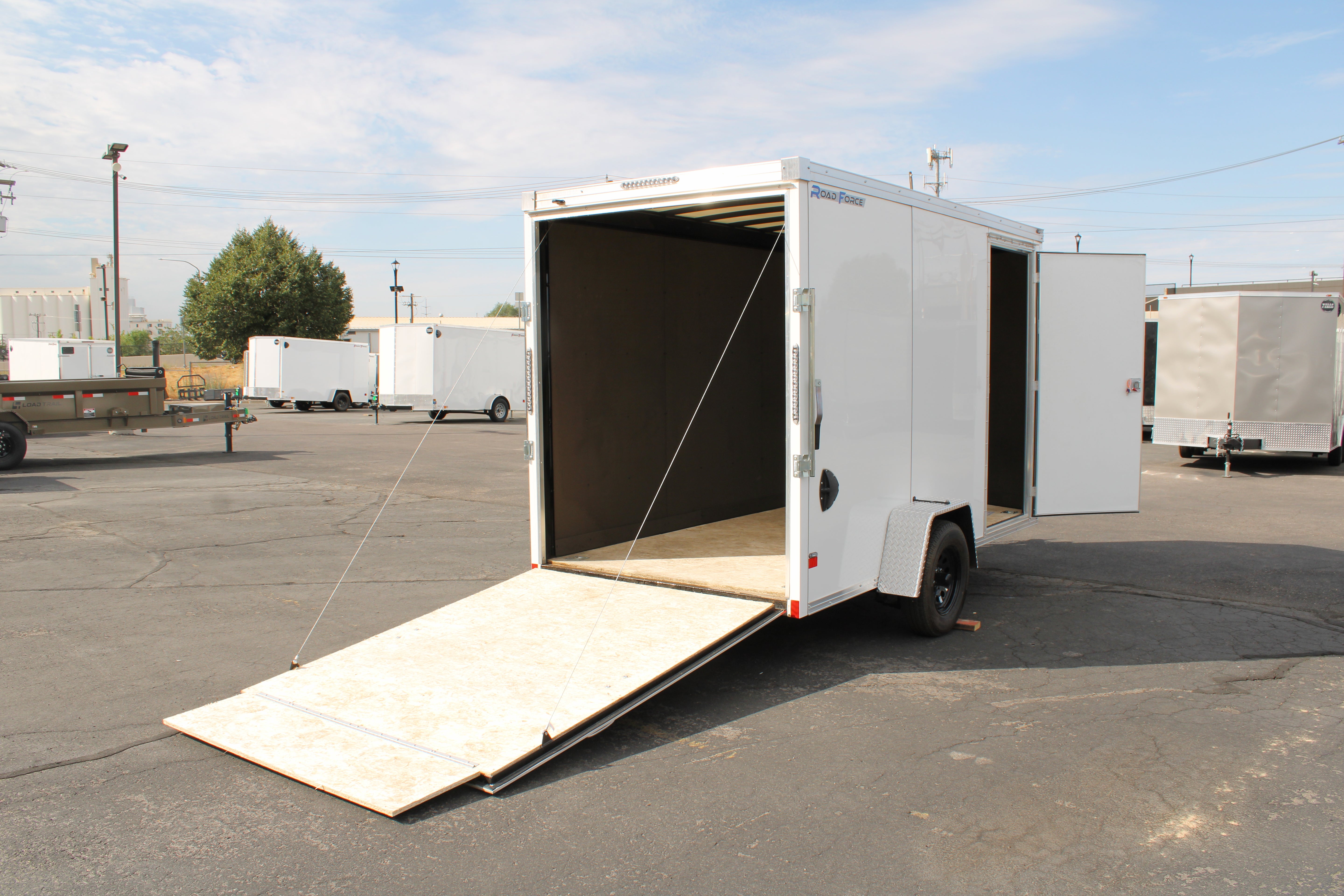 Wells Cargo 12' Roadforce