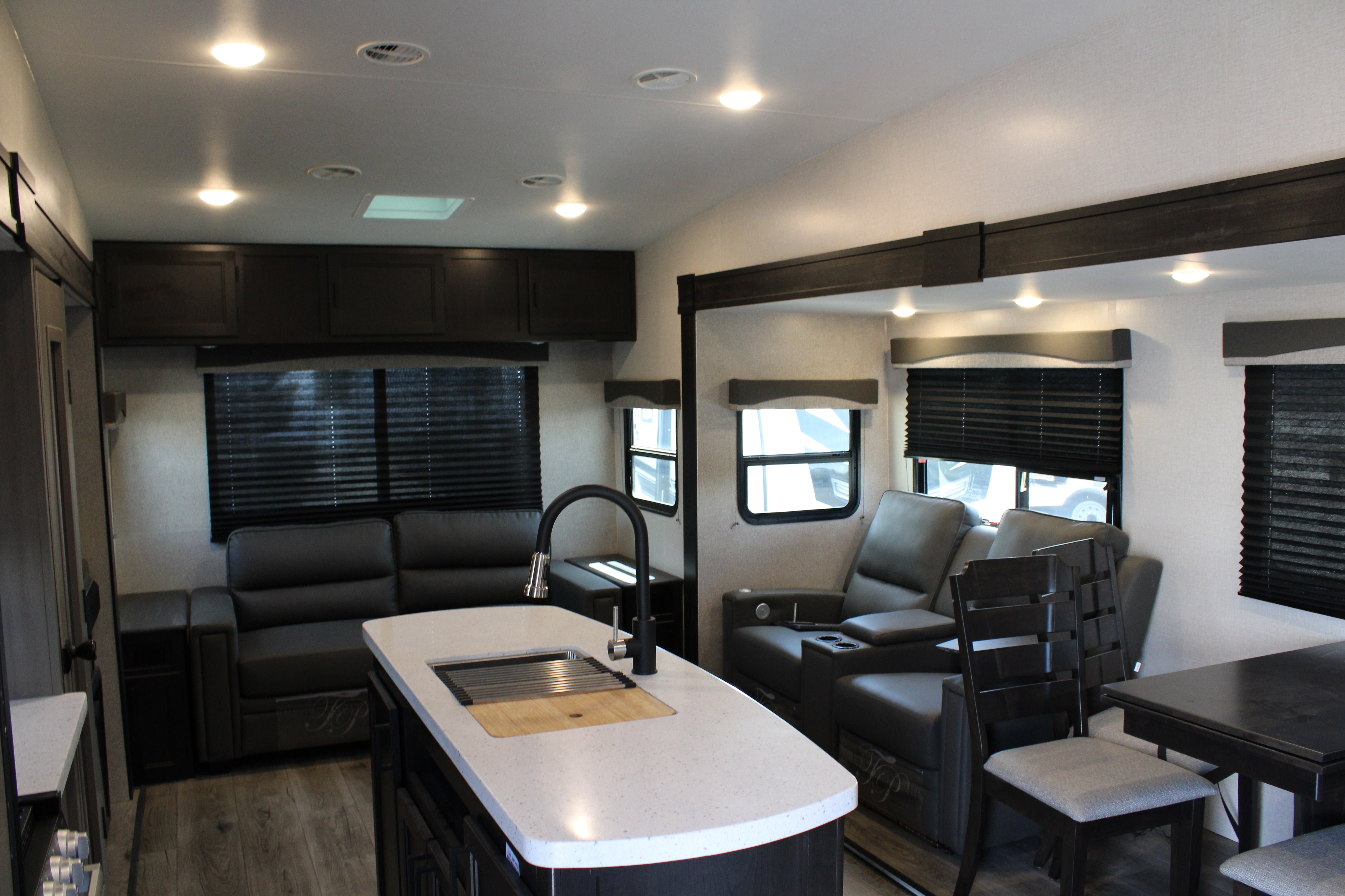 Telluride 334RLS  RV Travel Trailer