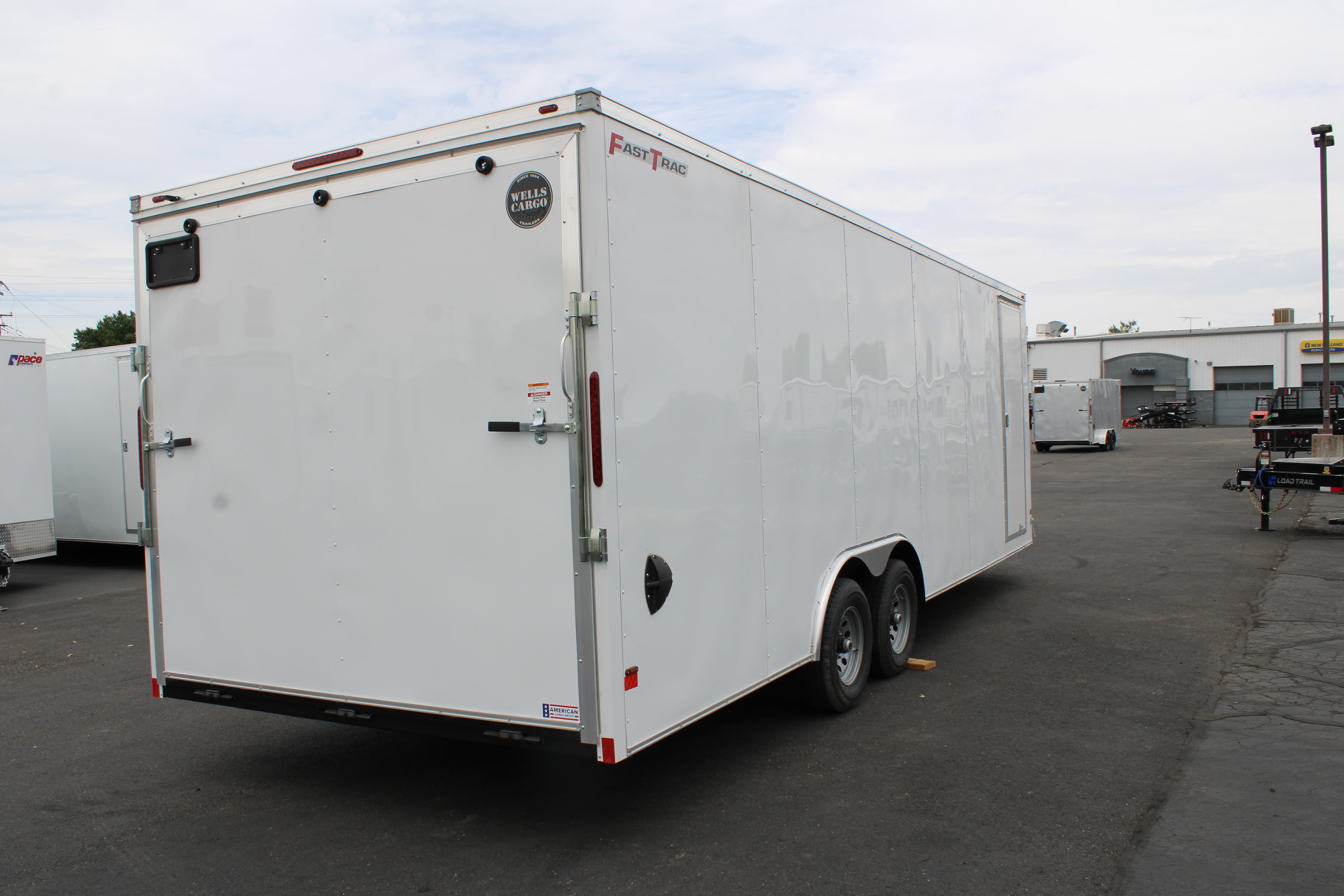 2025 Wells Cargo 8.5 x 24 Deluxe Enclosed Trailer