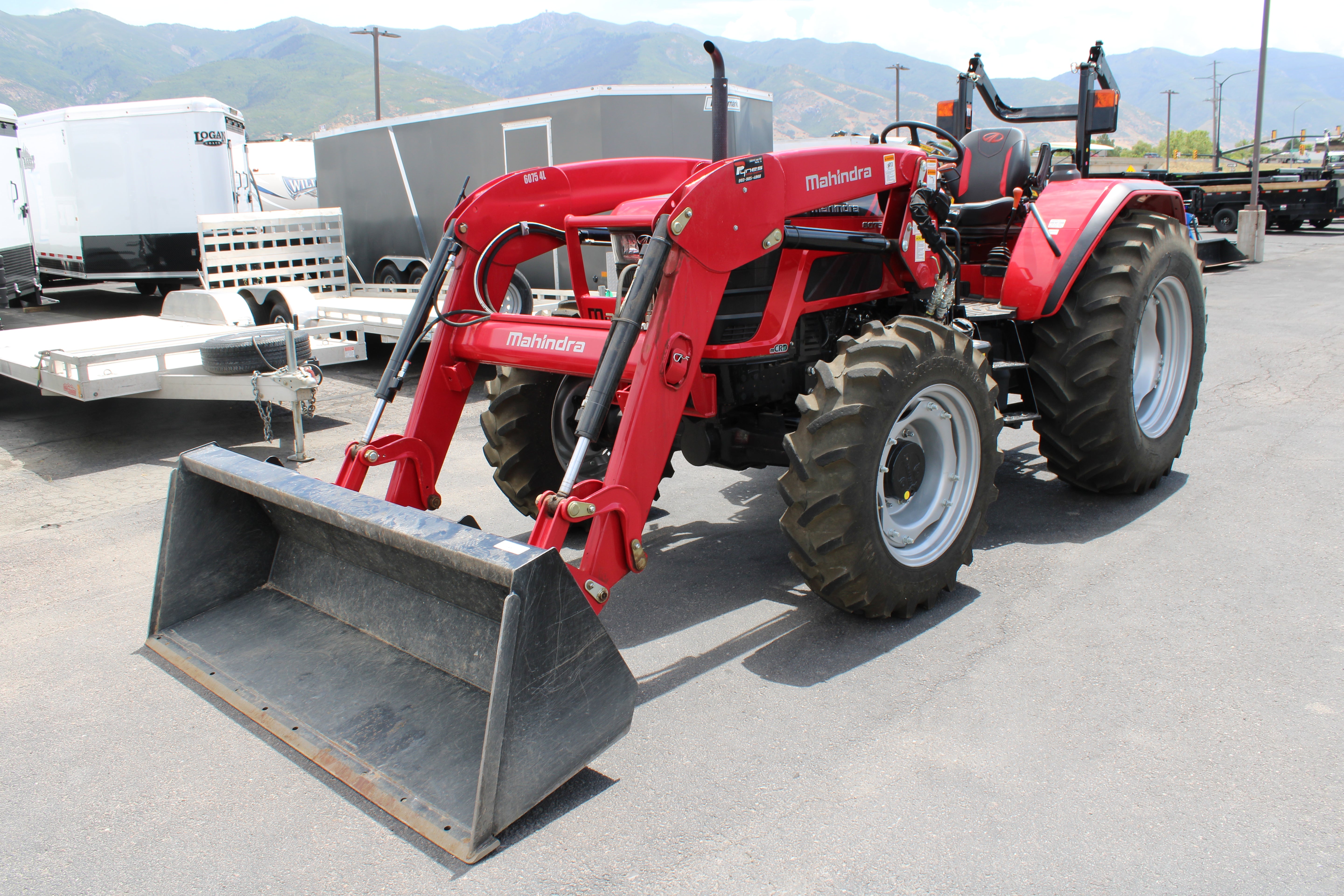 Used Mahindra Tractor