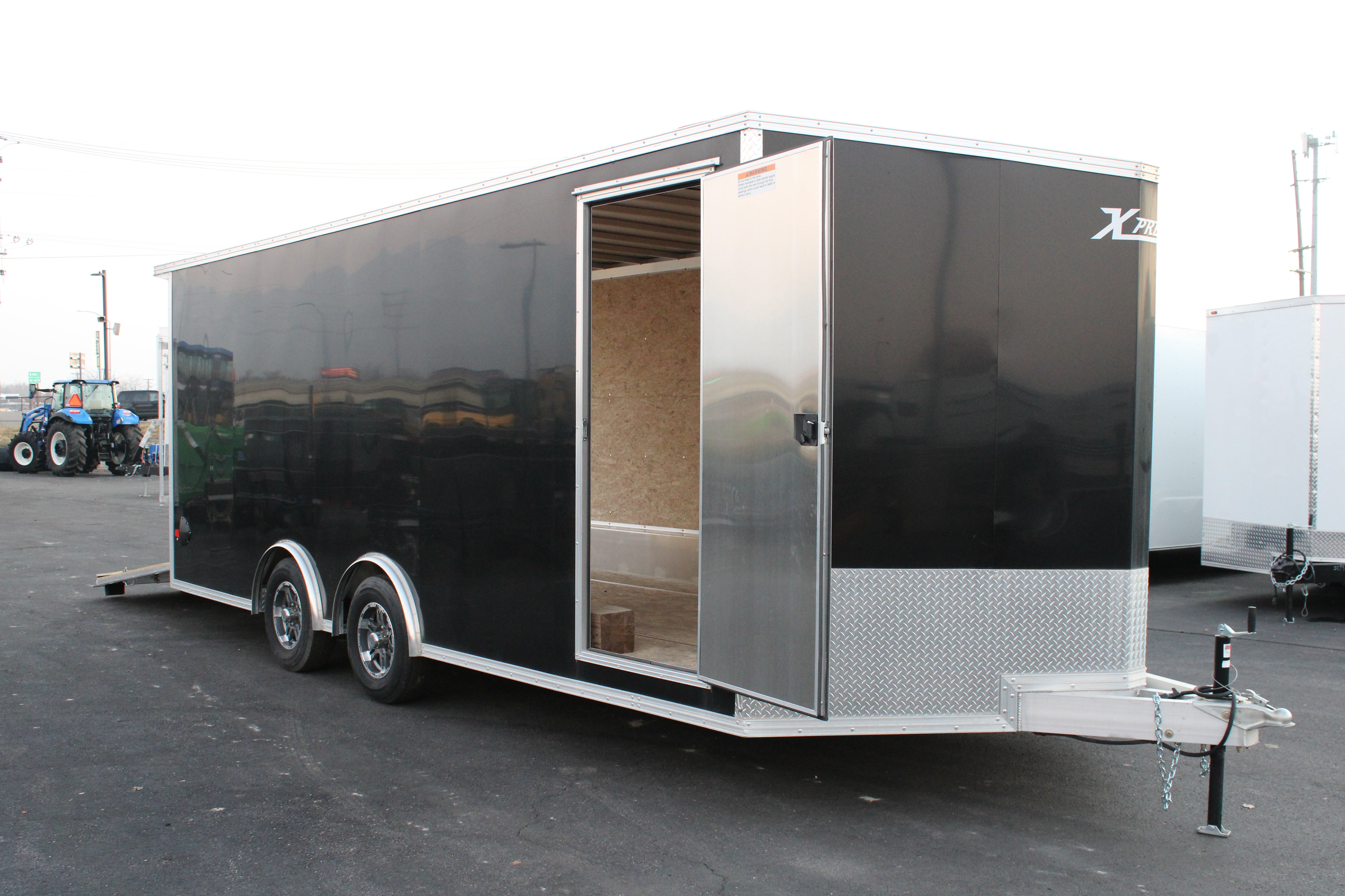 2025 Alcom 8.5 x 20 Enclosed Trailer