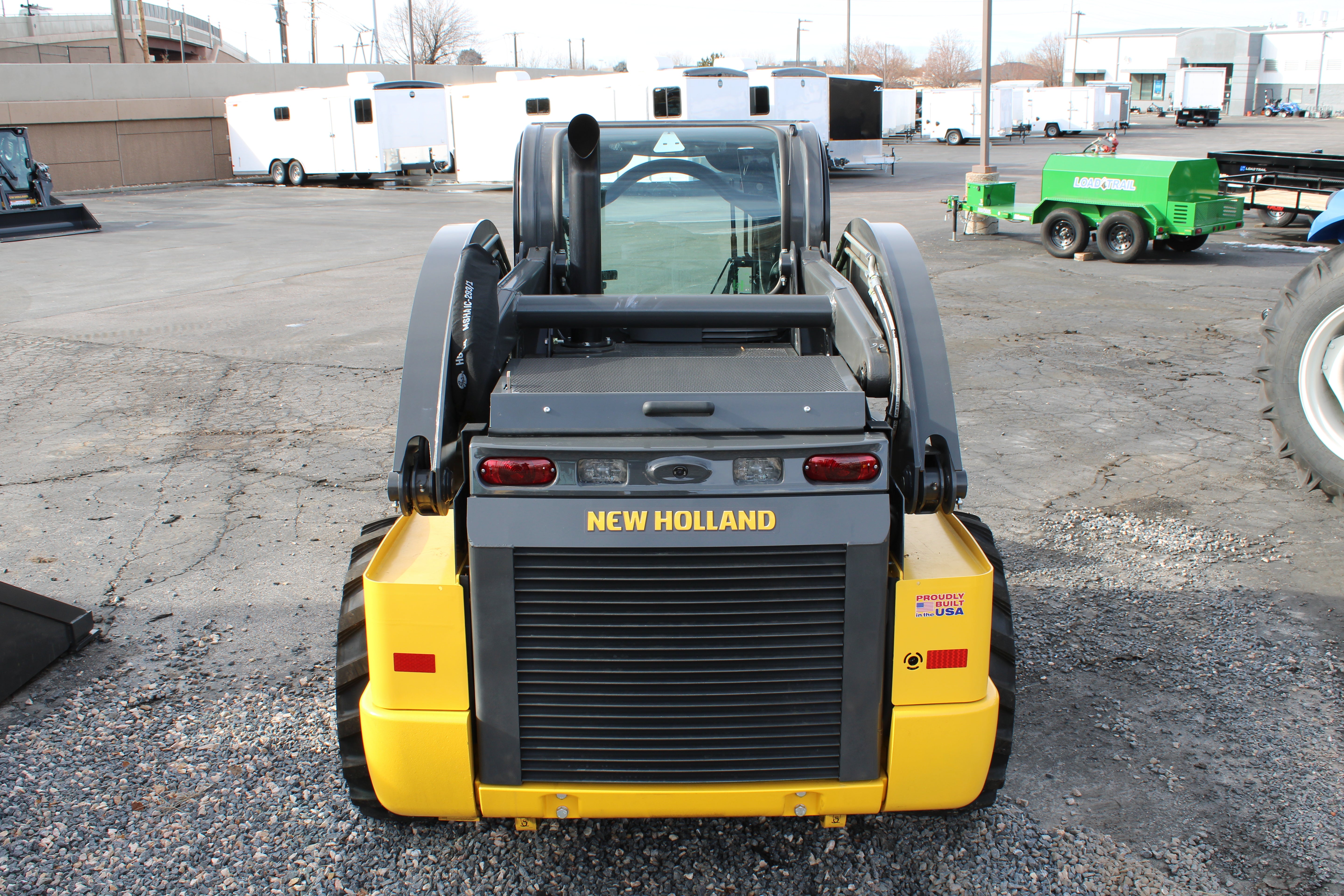 2025 New Holland L328 Skidsteer