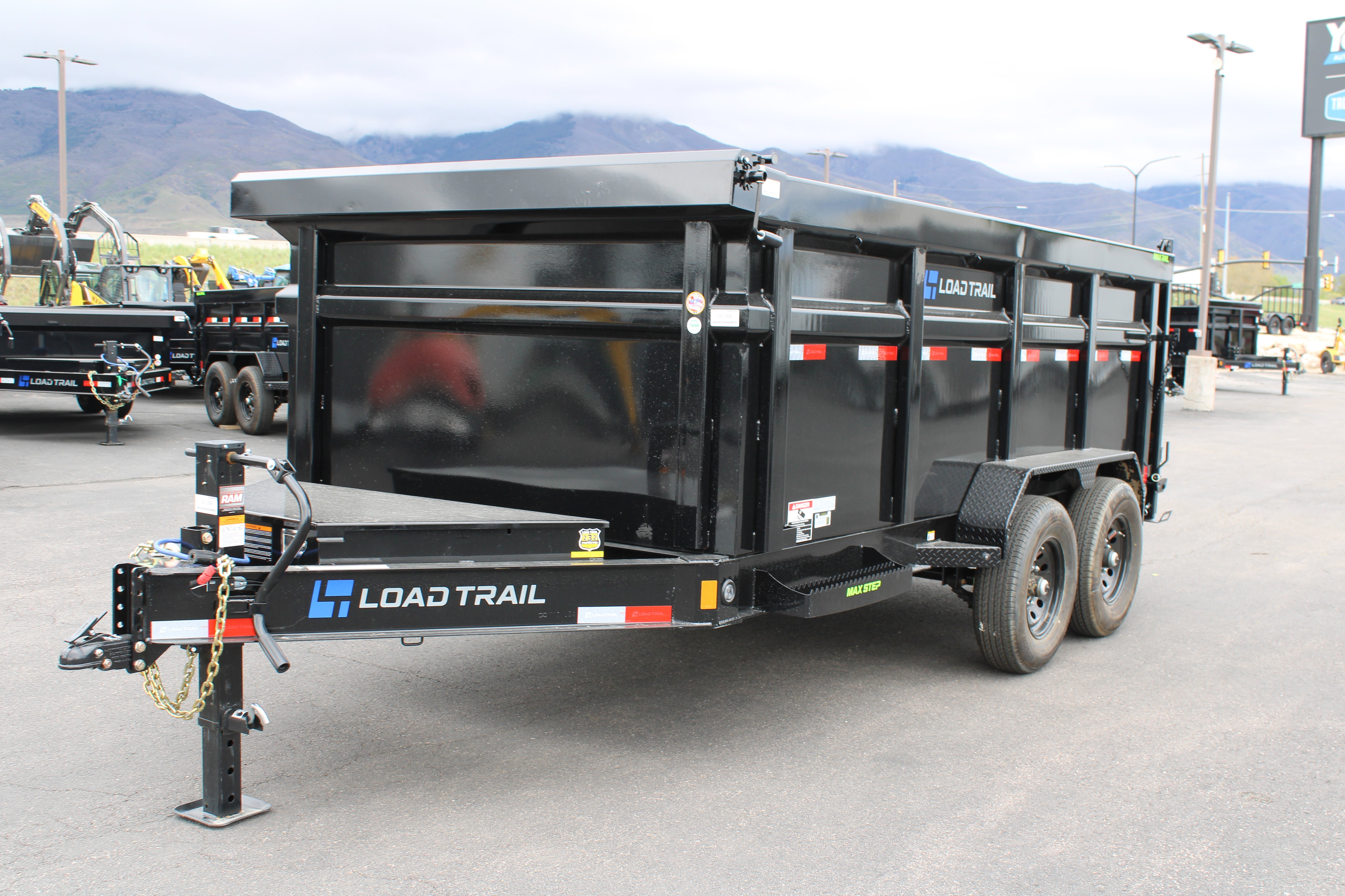 Loadtrail Dump Trailer 14'