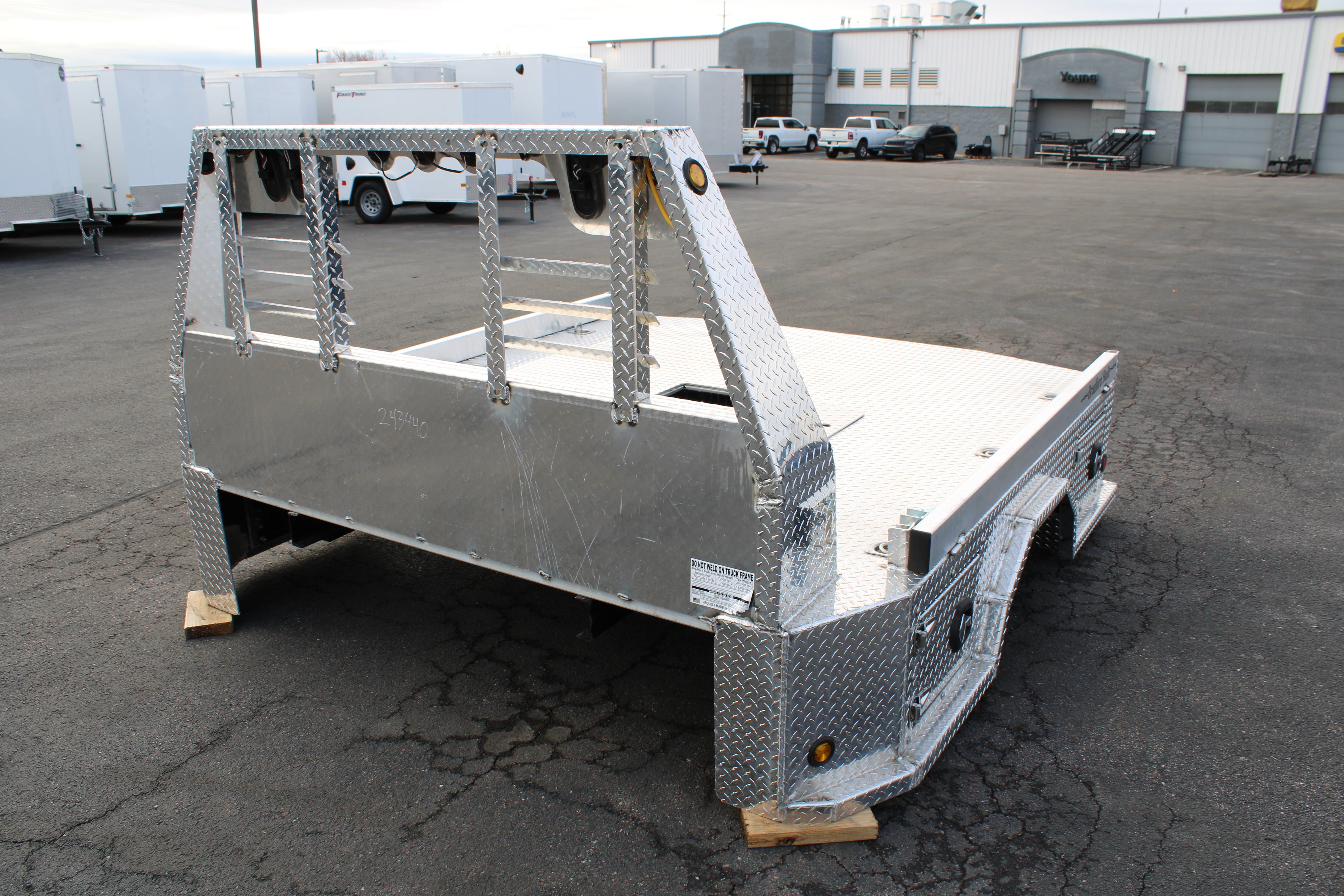 2025 Bradford 96" x 103" Aluminum Truck Bed