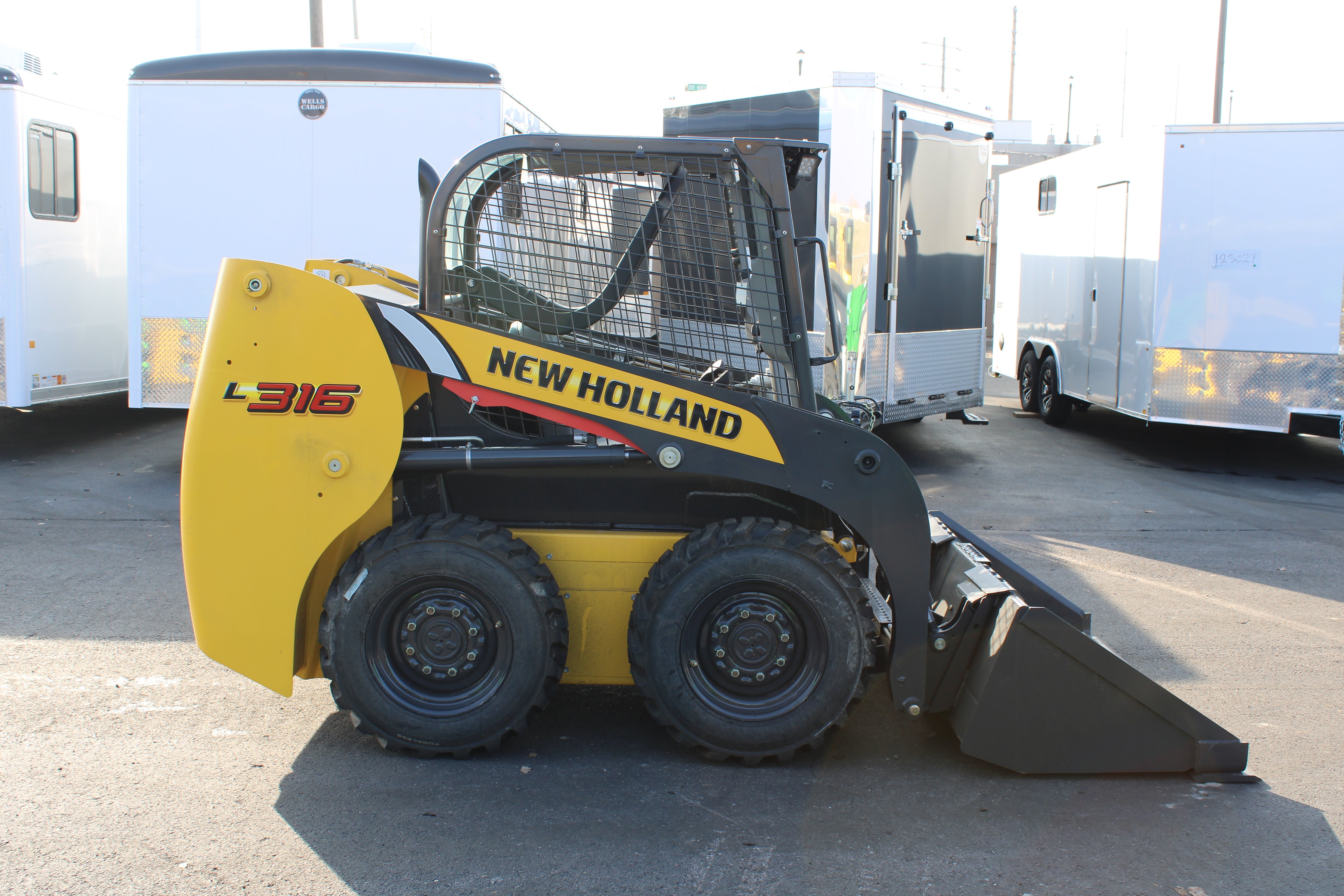 2025 New Holland L316 Skidsteer