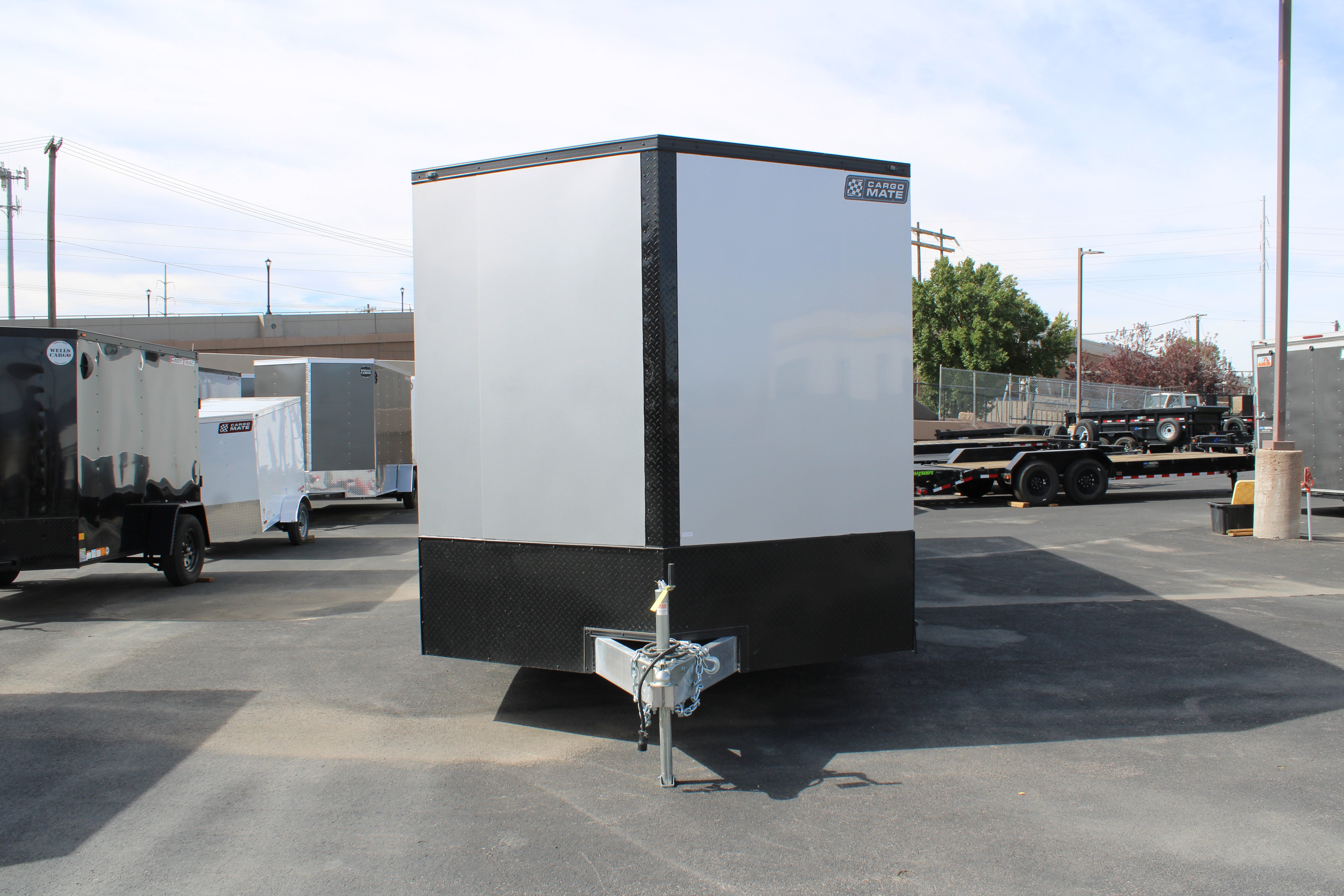 2025 Cargo Mate 8.5 x 26 Enclosed Trailer