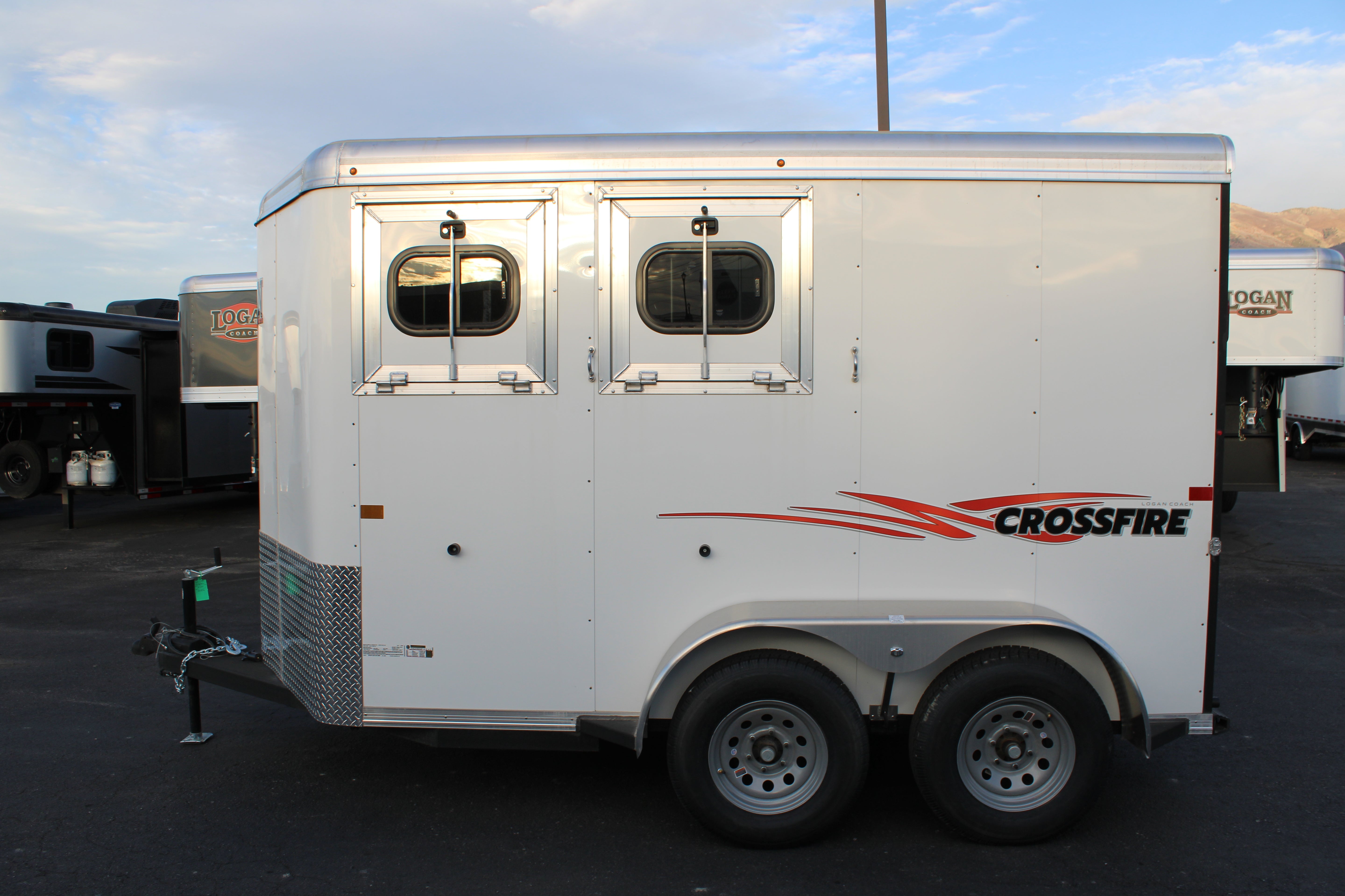 Logan Coach 2HBP Crossfire Trailer