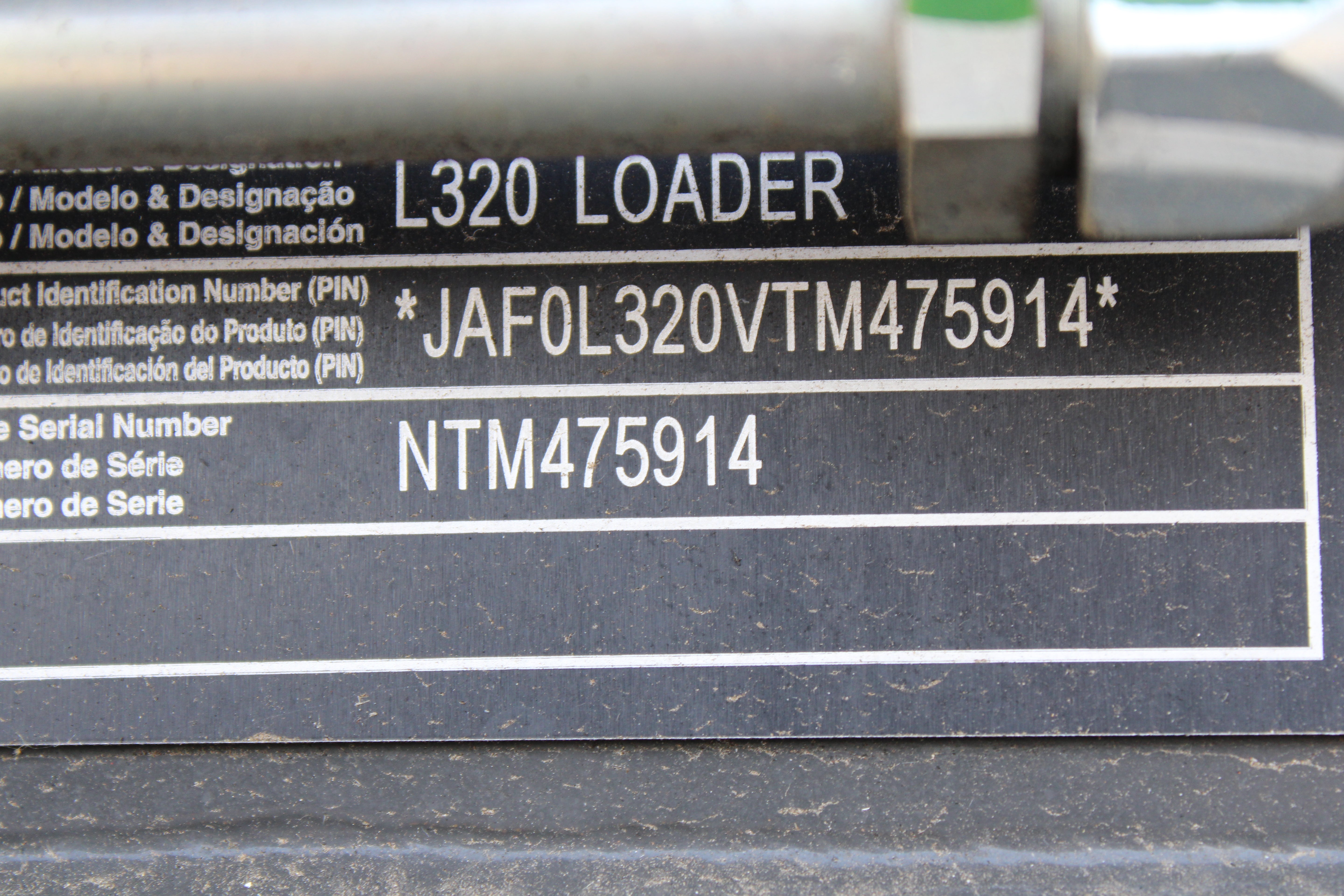 New Holland Skidsteer L320