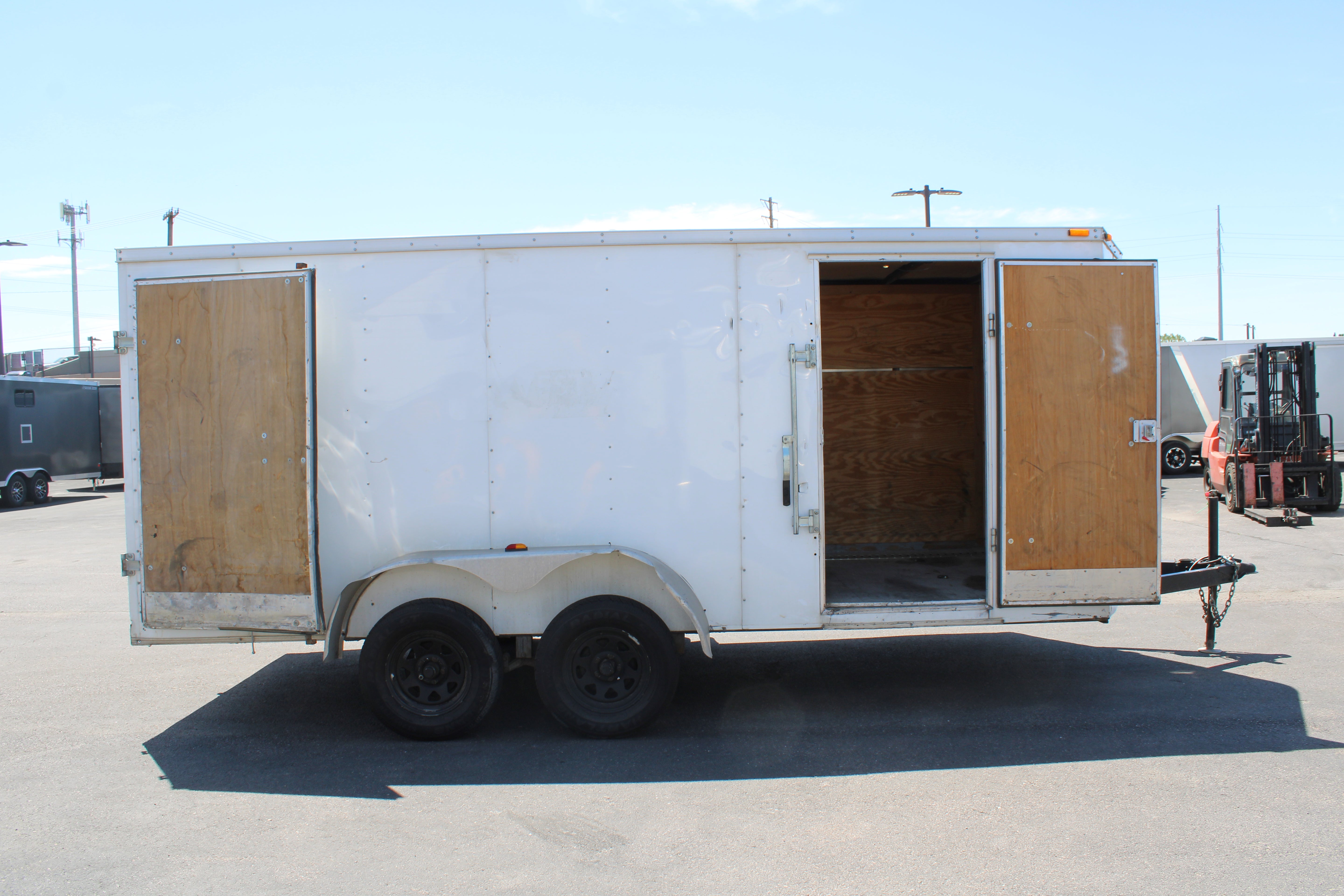 USED 7X16 HAULMARK ENCLOSED TRAILER