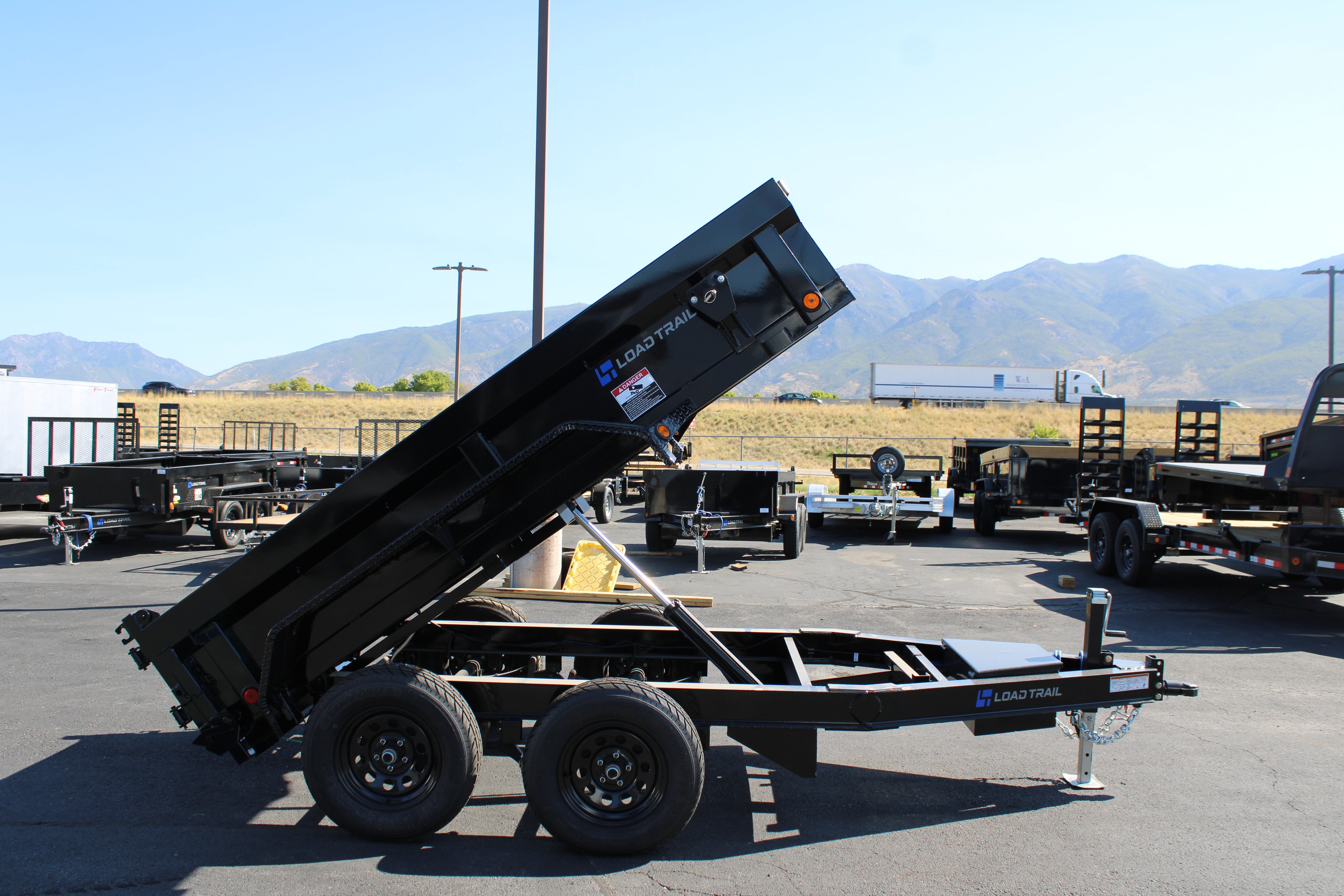 Load Trail 10' Dump Trailer