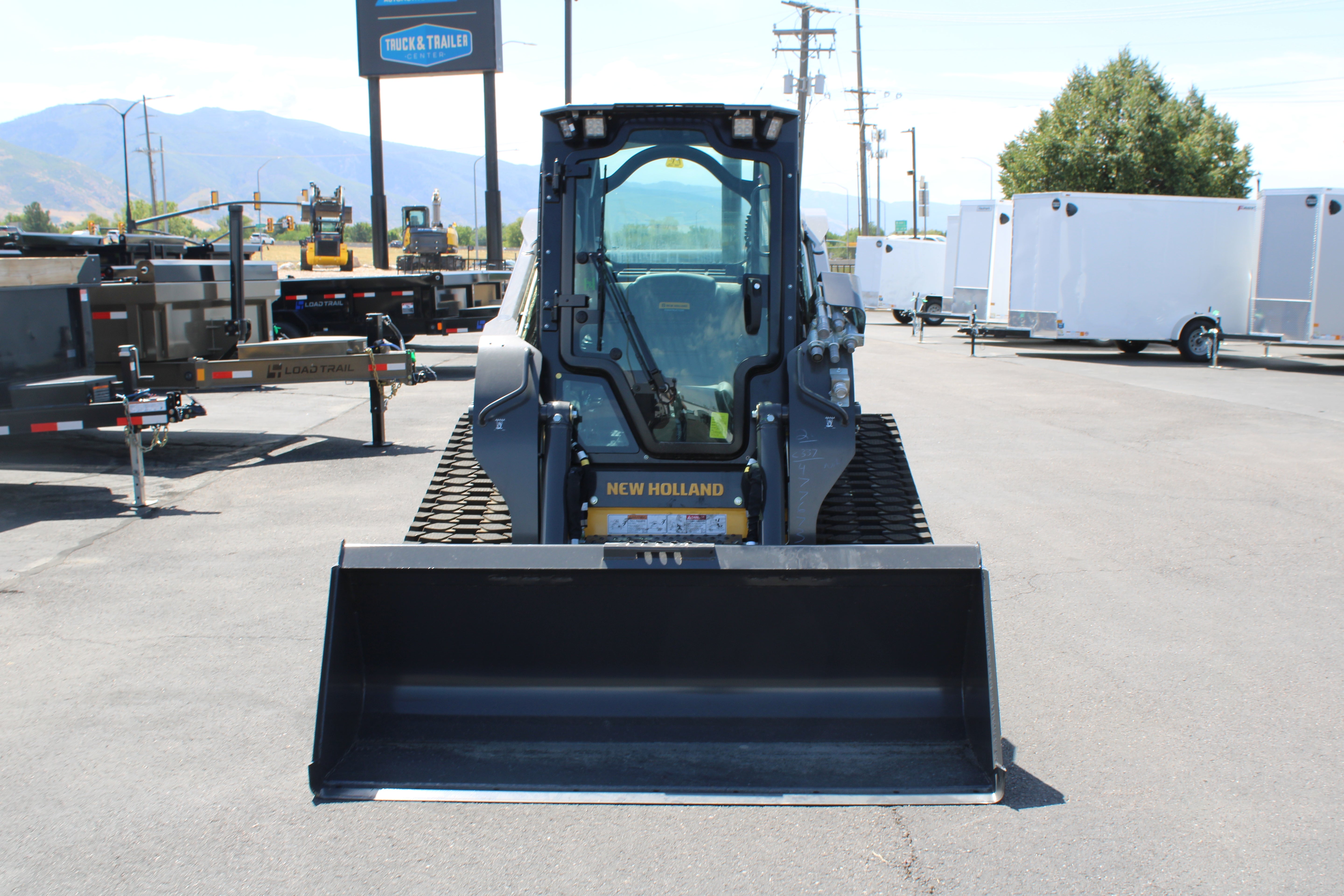 New Holland C345