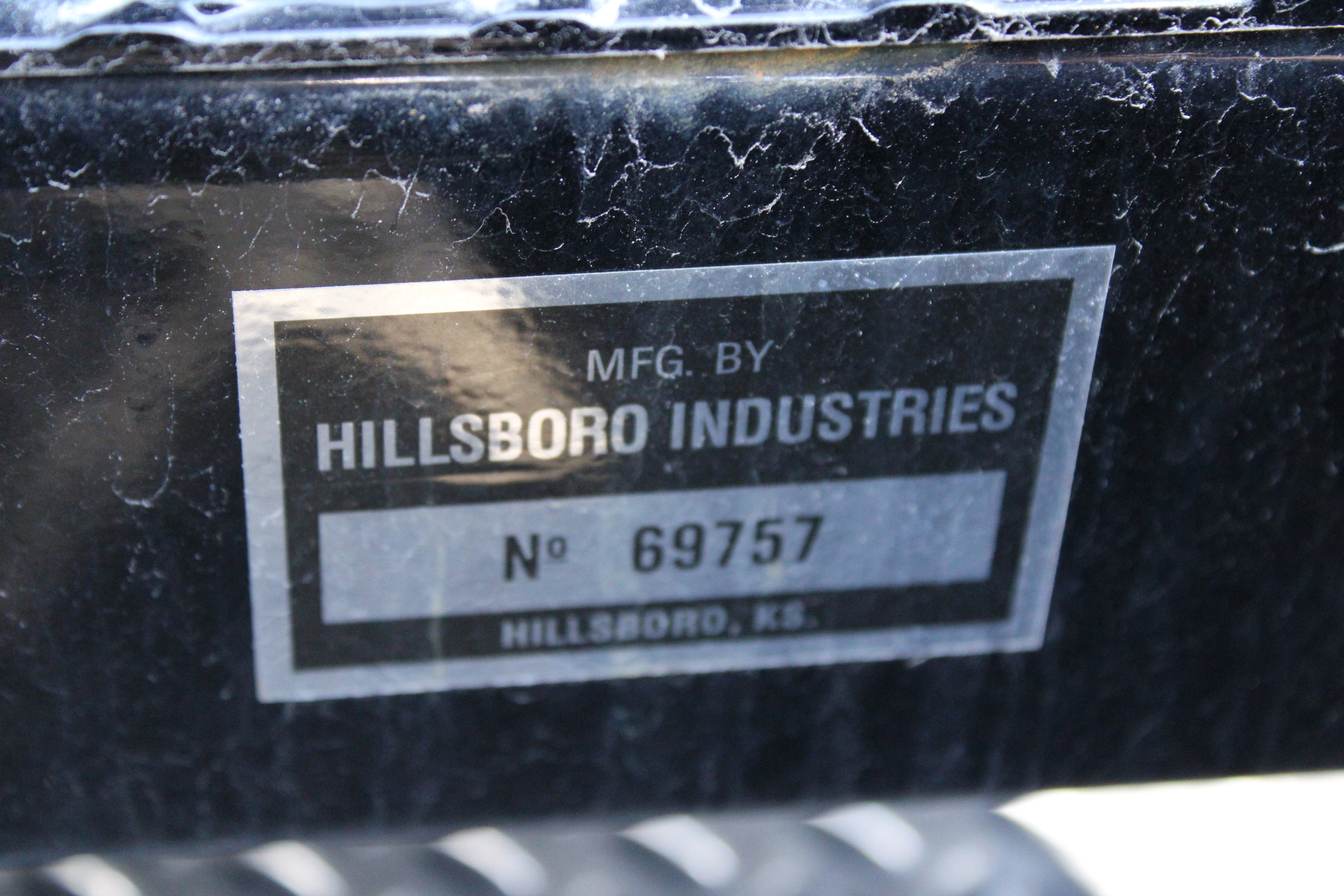 Hillsboro 8 x 11.3 Steel Flatbed Truck Bed