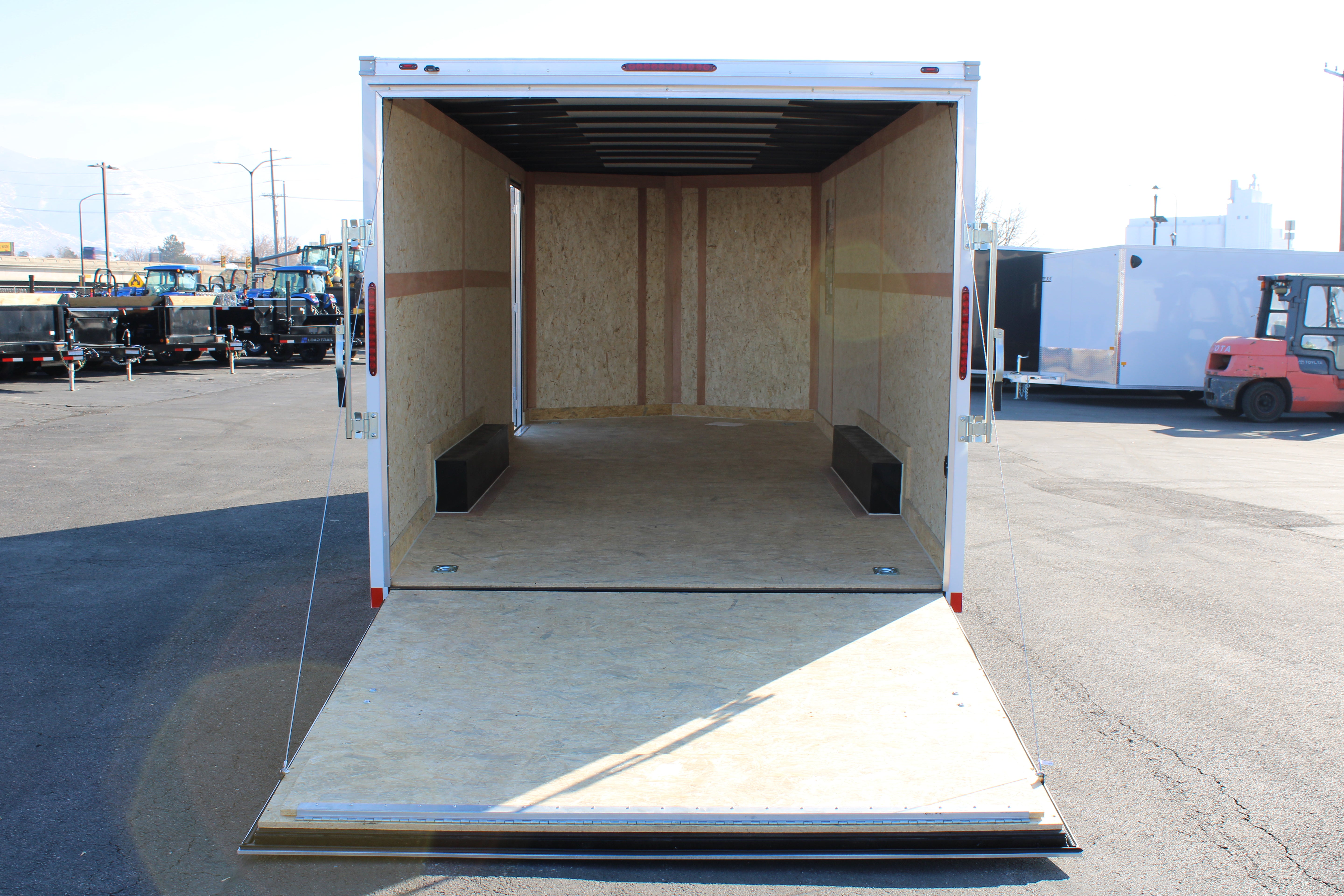 2025 Wells Cargo 8.5 x 20 Deluxe Enclosed Cargo Trailer