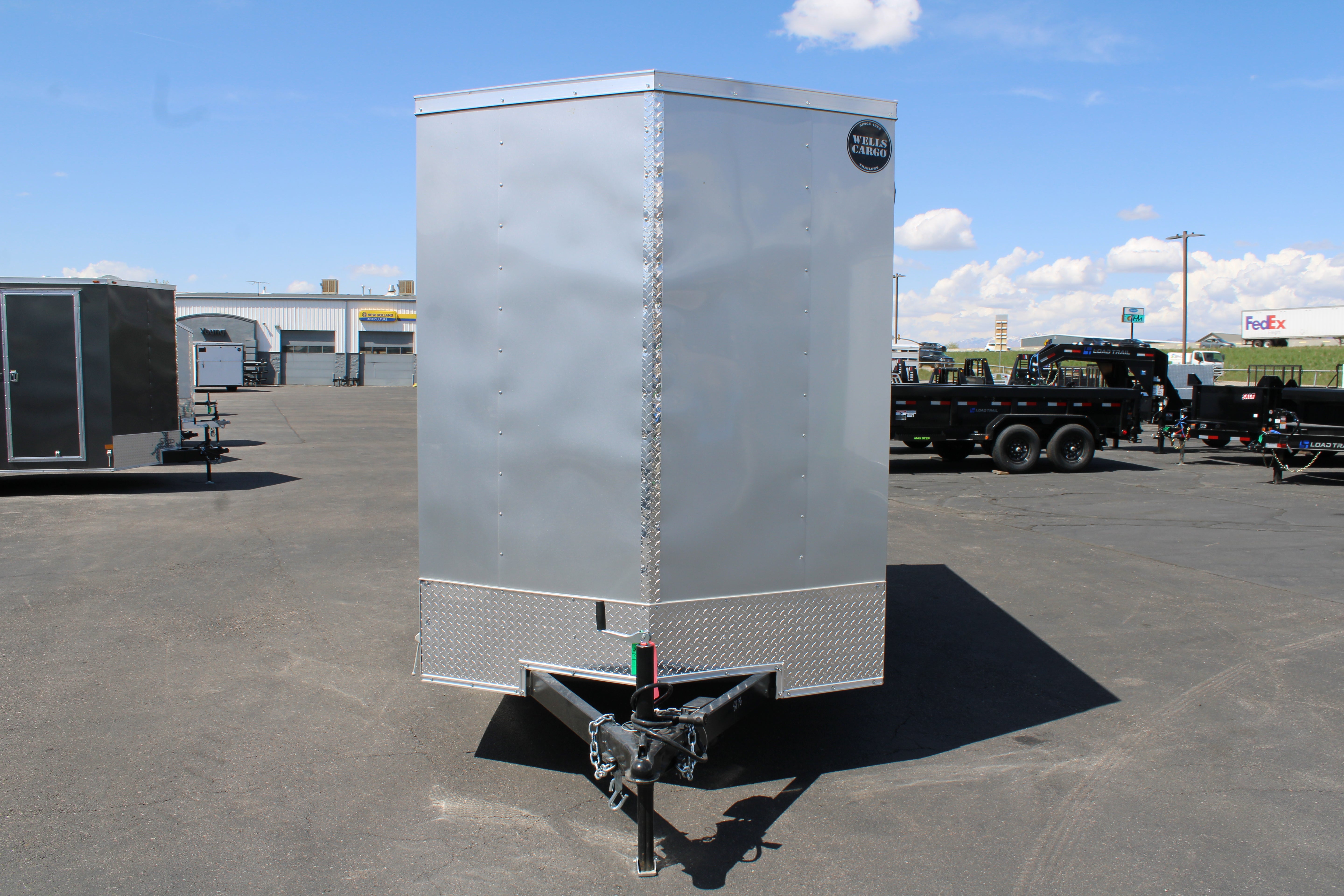 2025 Wells Cargo 6 x 12 Deluxe Enclosed Trailer