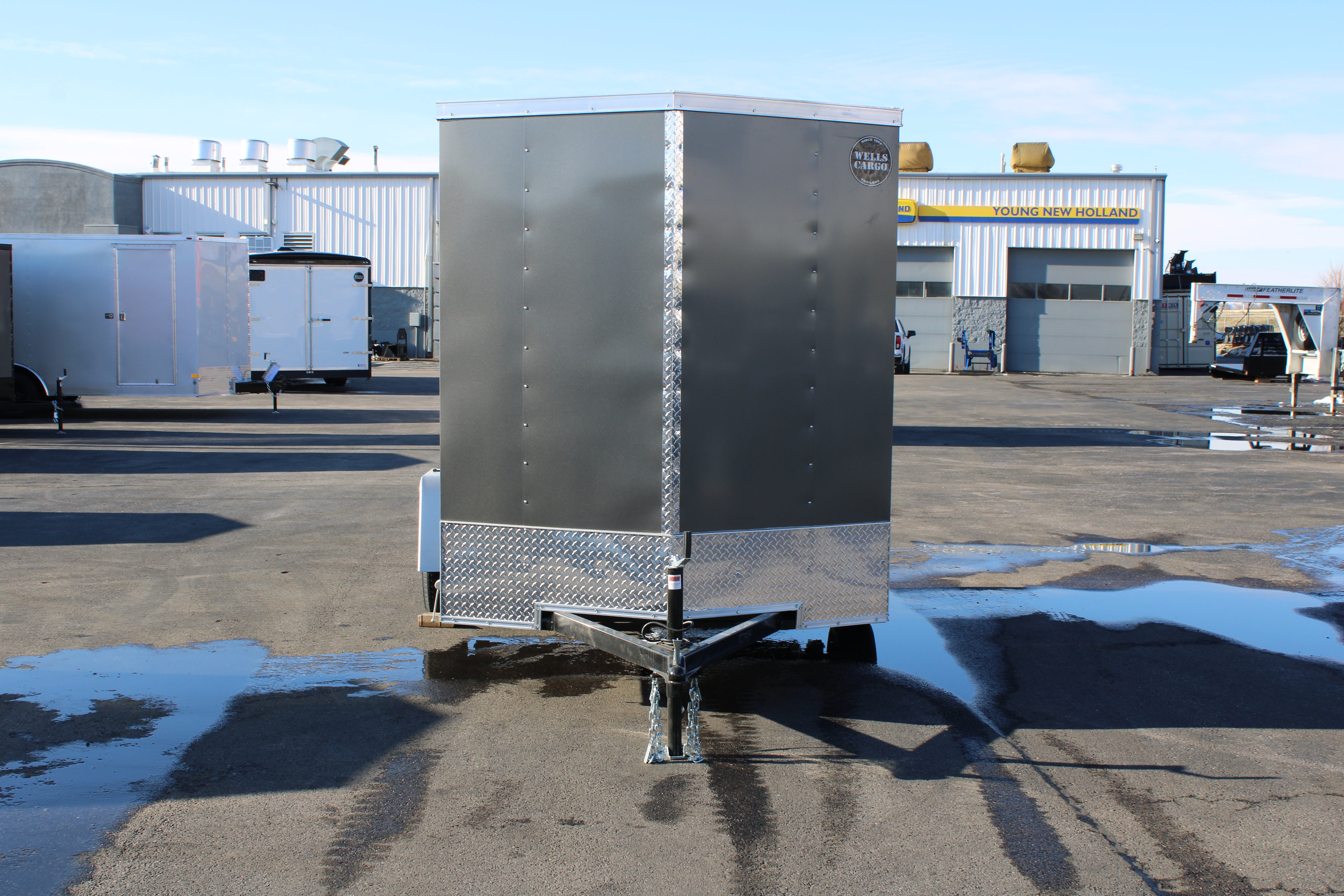 2025 Wells Cargo 6 x 10 Deluxe Enclosed Trailer