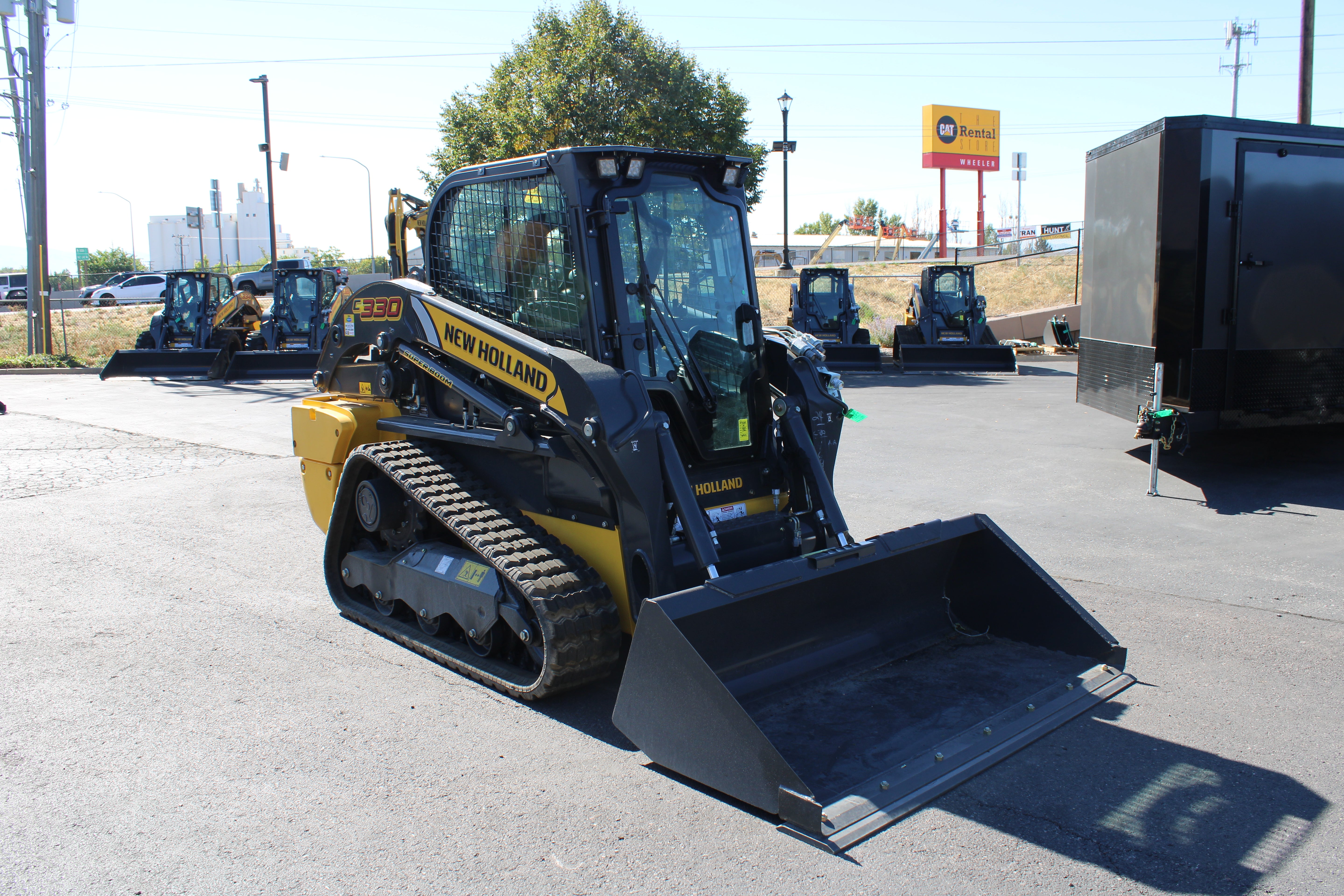 New Holland C330 Trackload Skidsteer