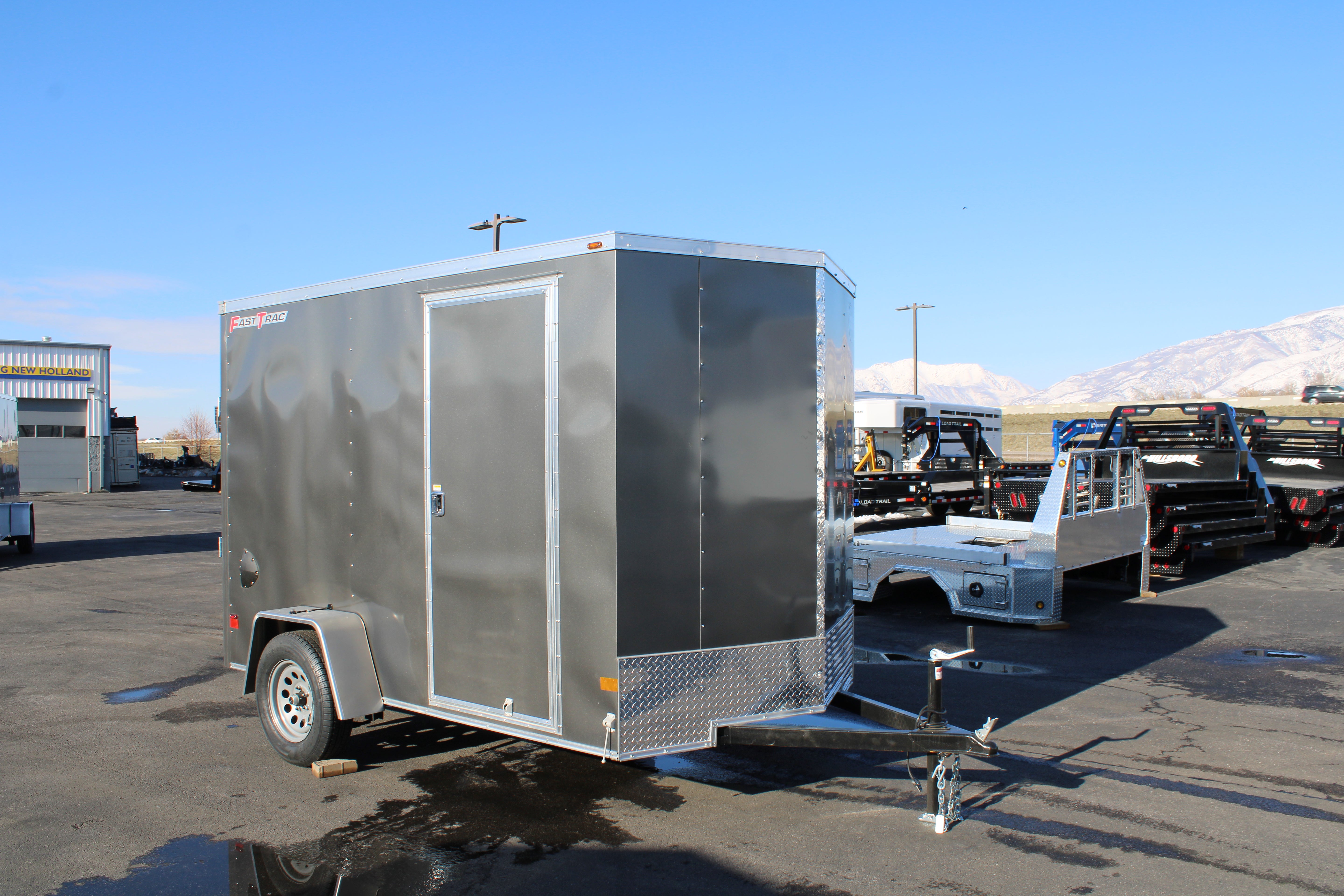 2025 Wells Cargo 6 x 10 Deluxe Enclosed Trailer