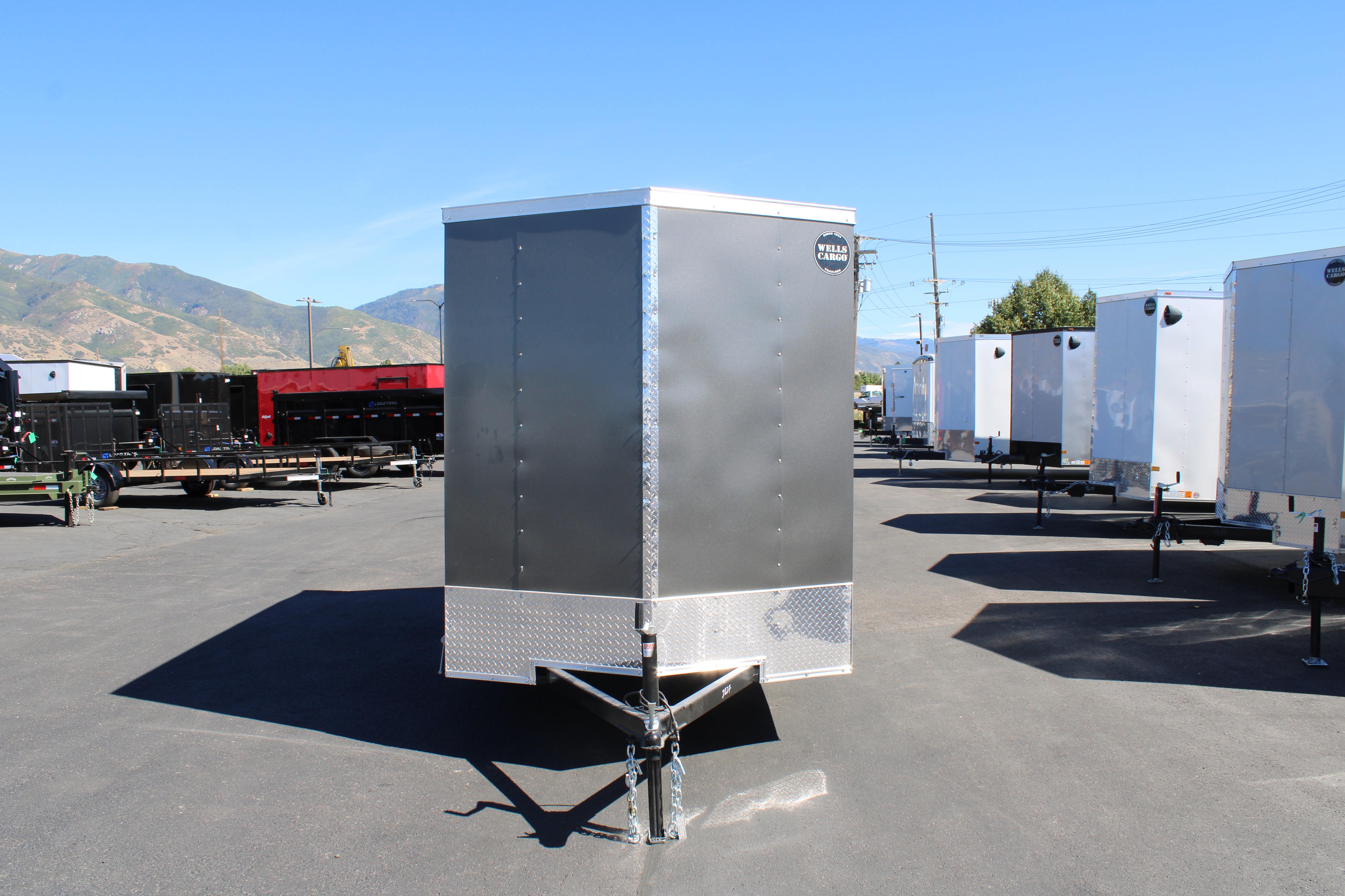 2026 Wells Cargo 6 x 12 Deluxe Enclosed Trailer