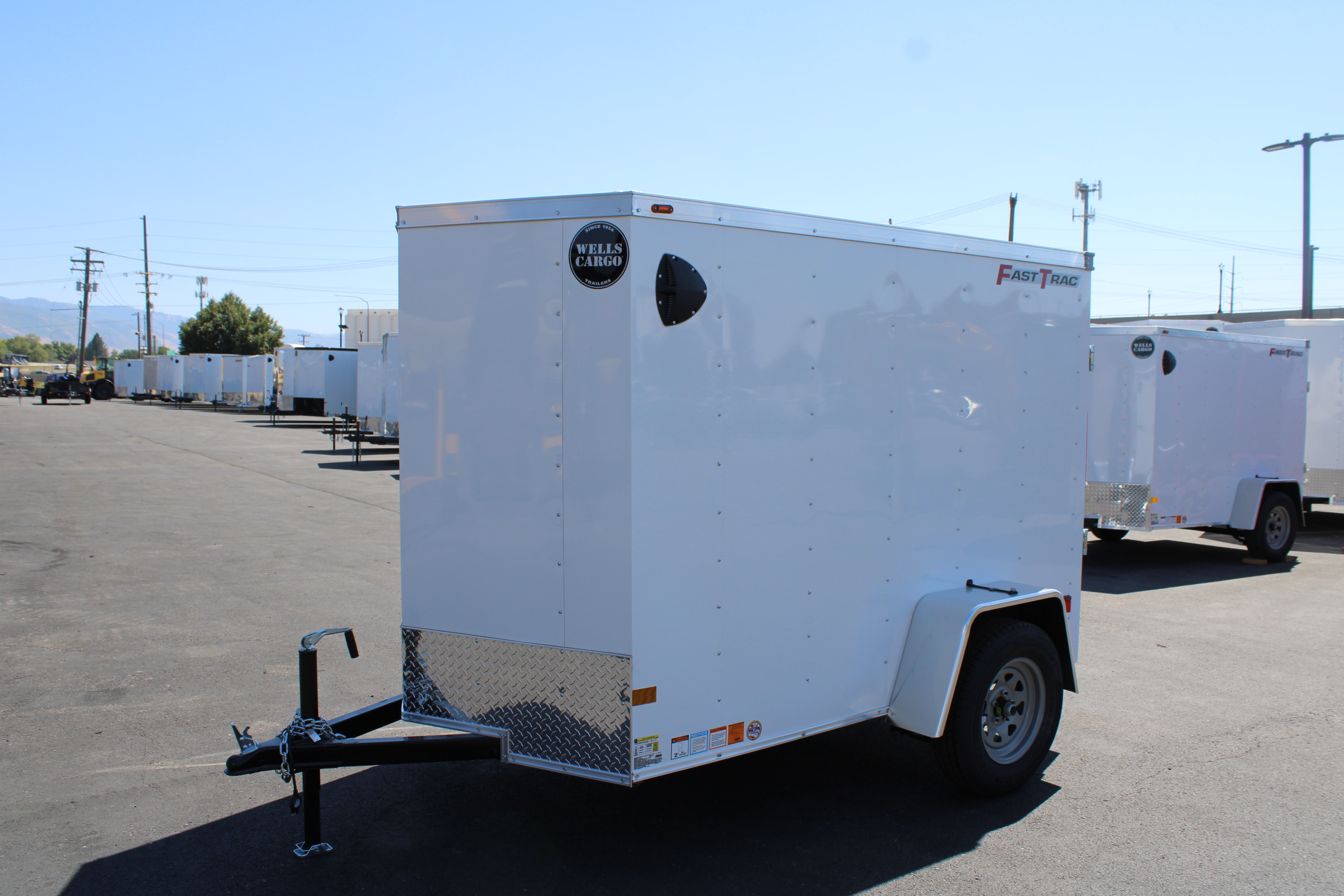 2025 Wells Cargo 5 x 8 Enclosed Trailer