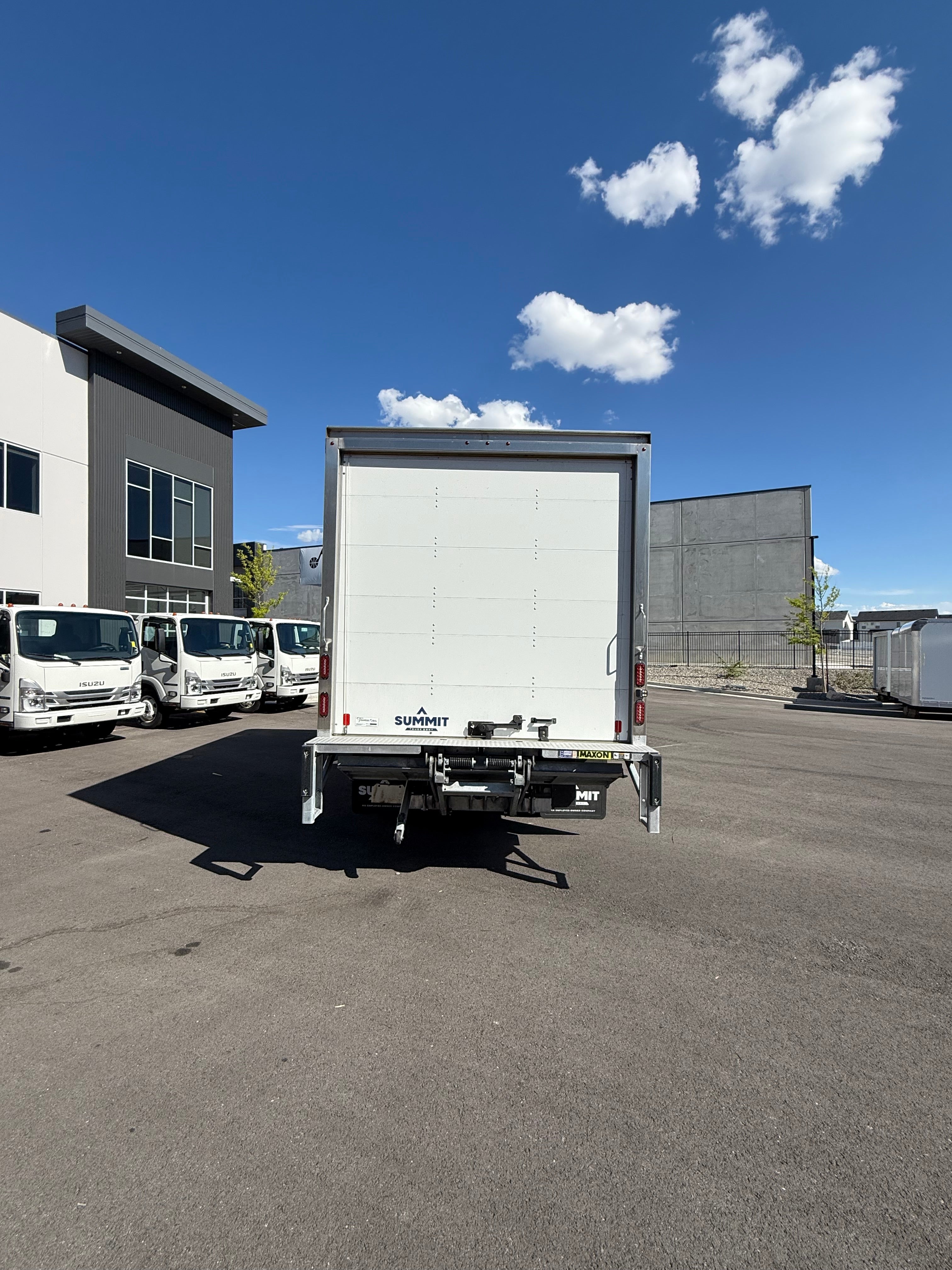 2025 ISUZU NRR Diesel 16" Box Truck Demo