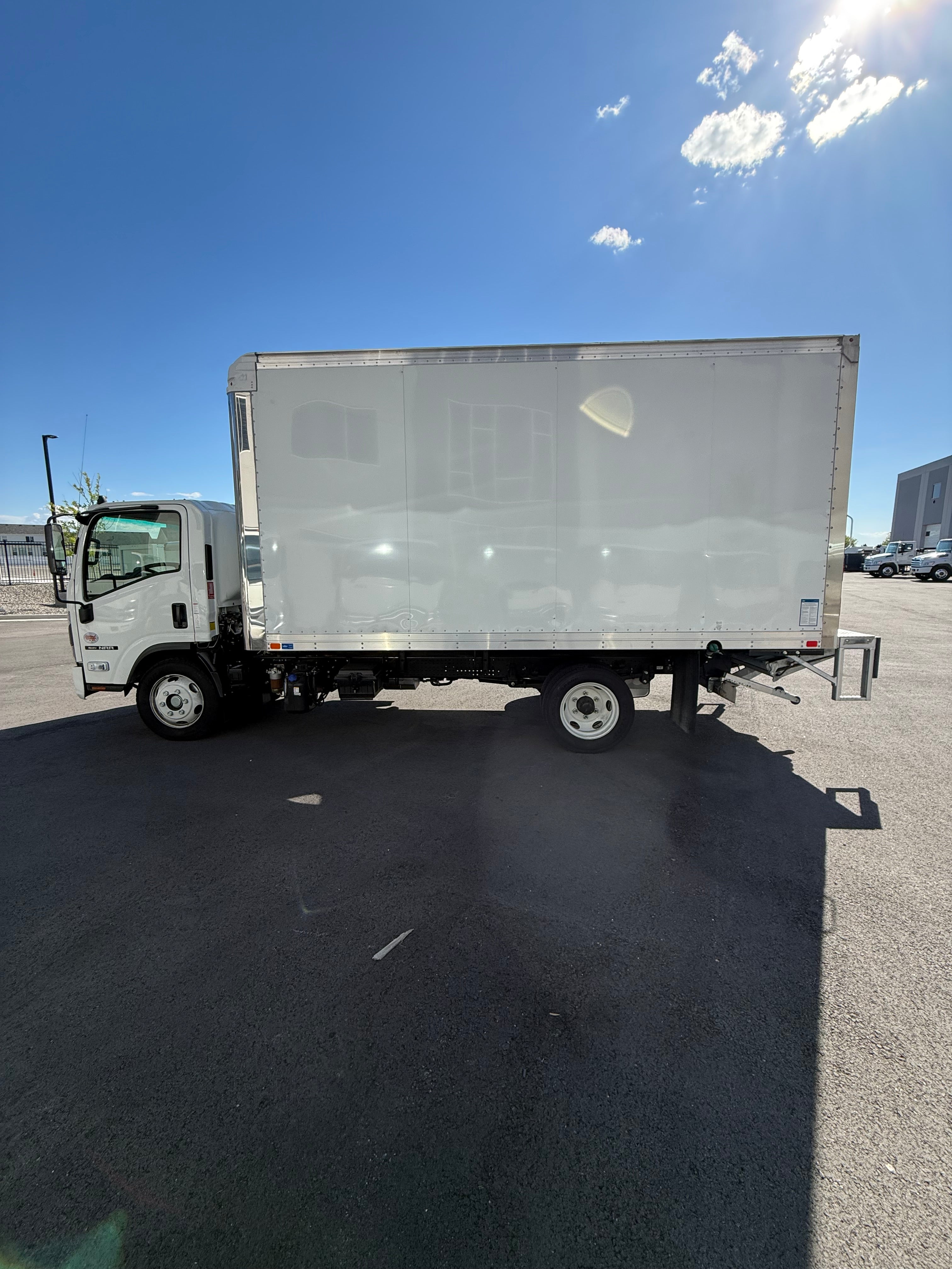 2025 ISUZU NRR Diesel 16" Box Truck Demo