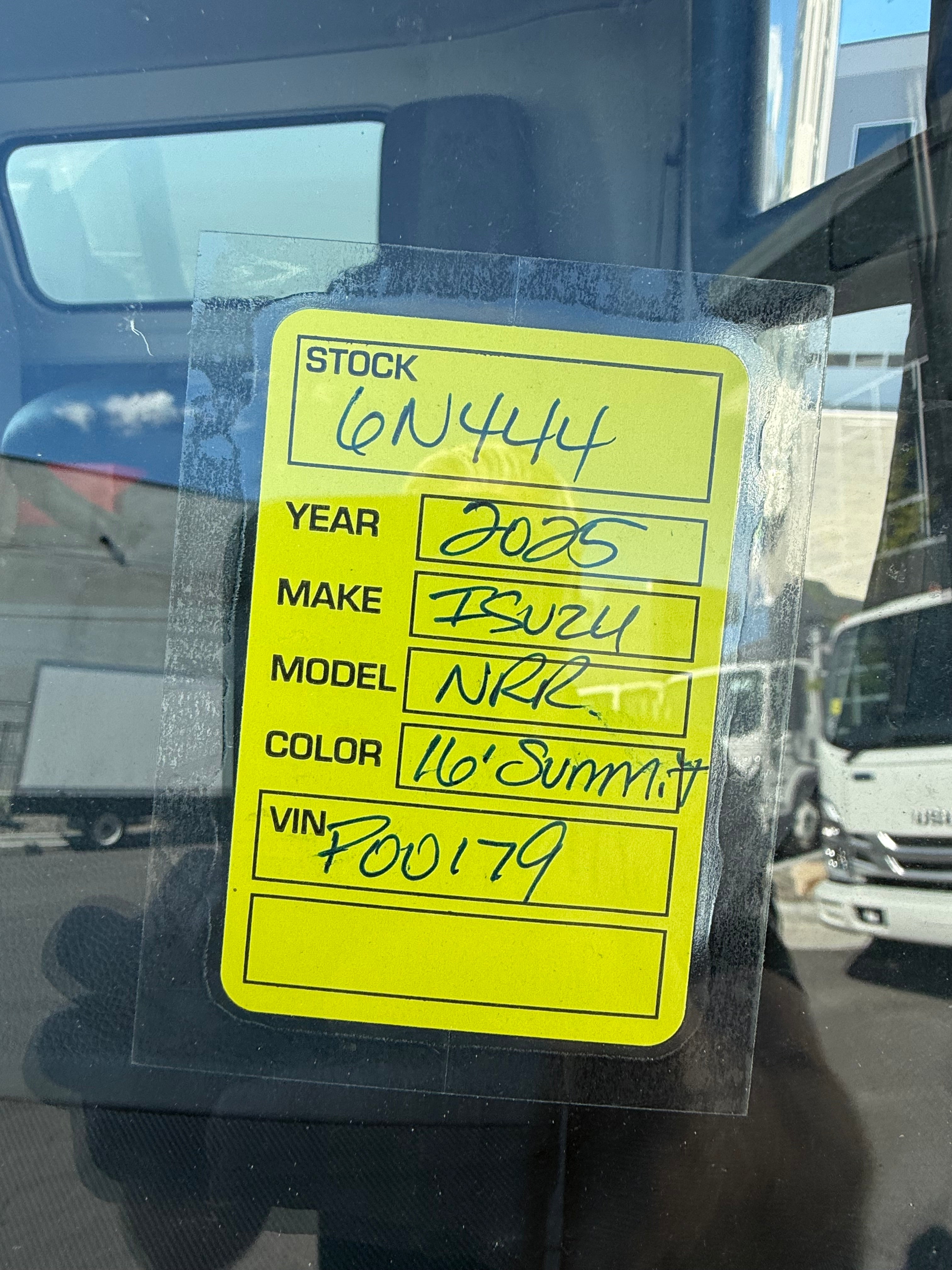 2025 ISUZU NRR Diesel 16" Box Truck Demo