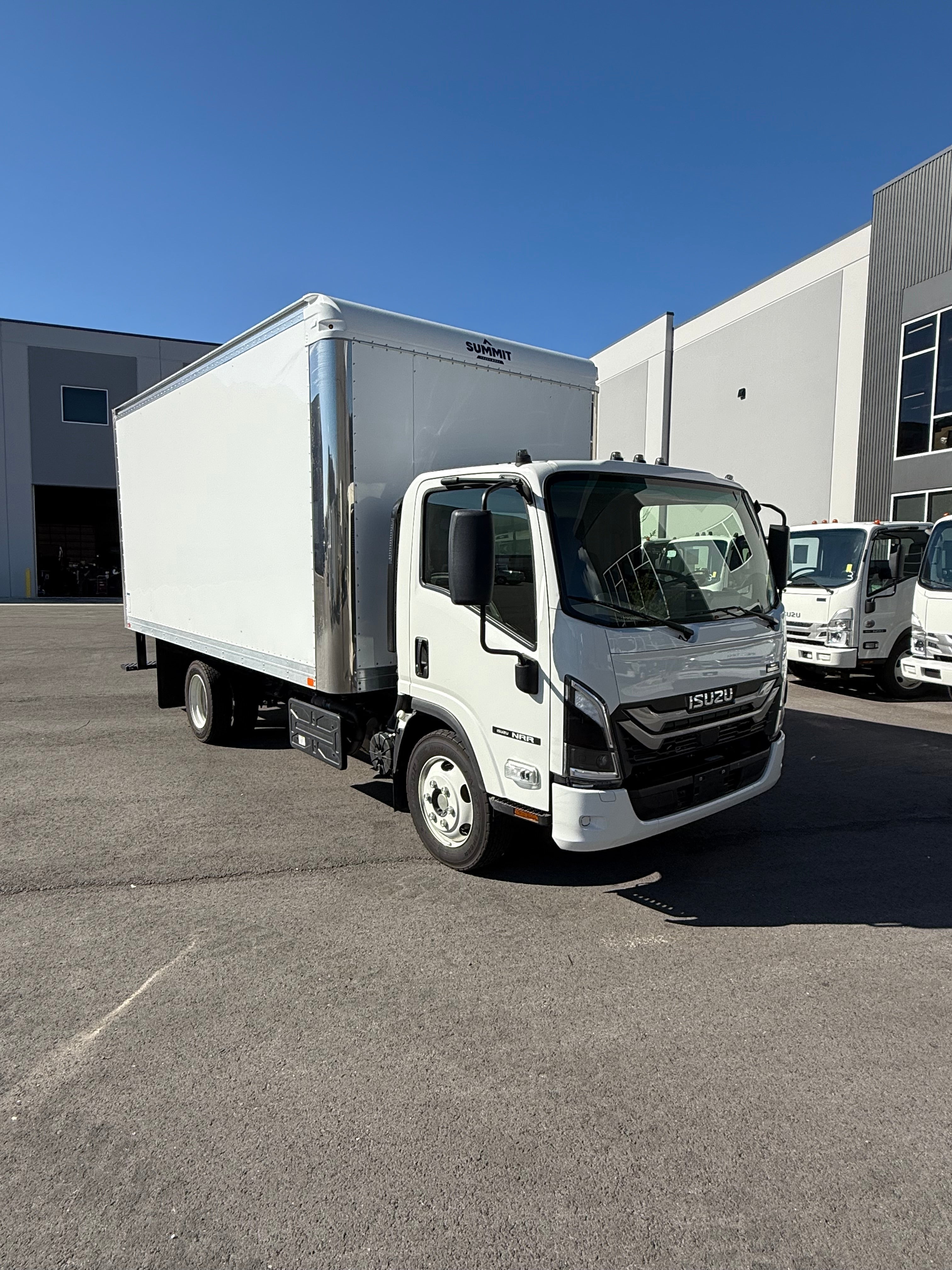 2025 ISUZU NRR Diesel 16" Box Truck Demo