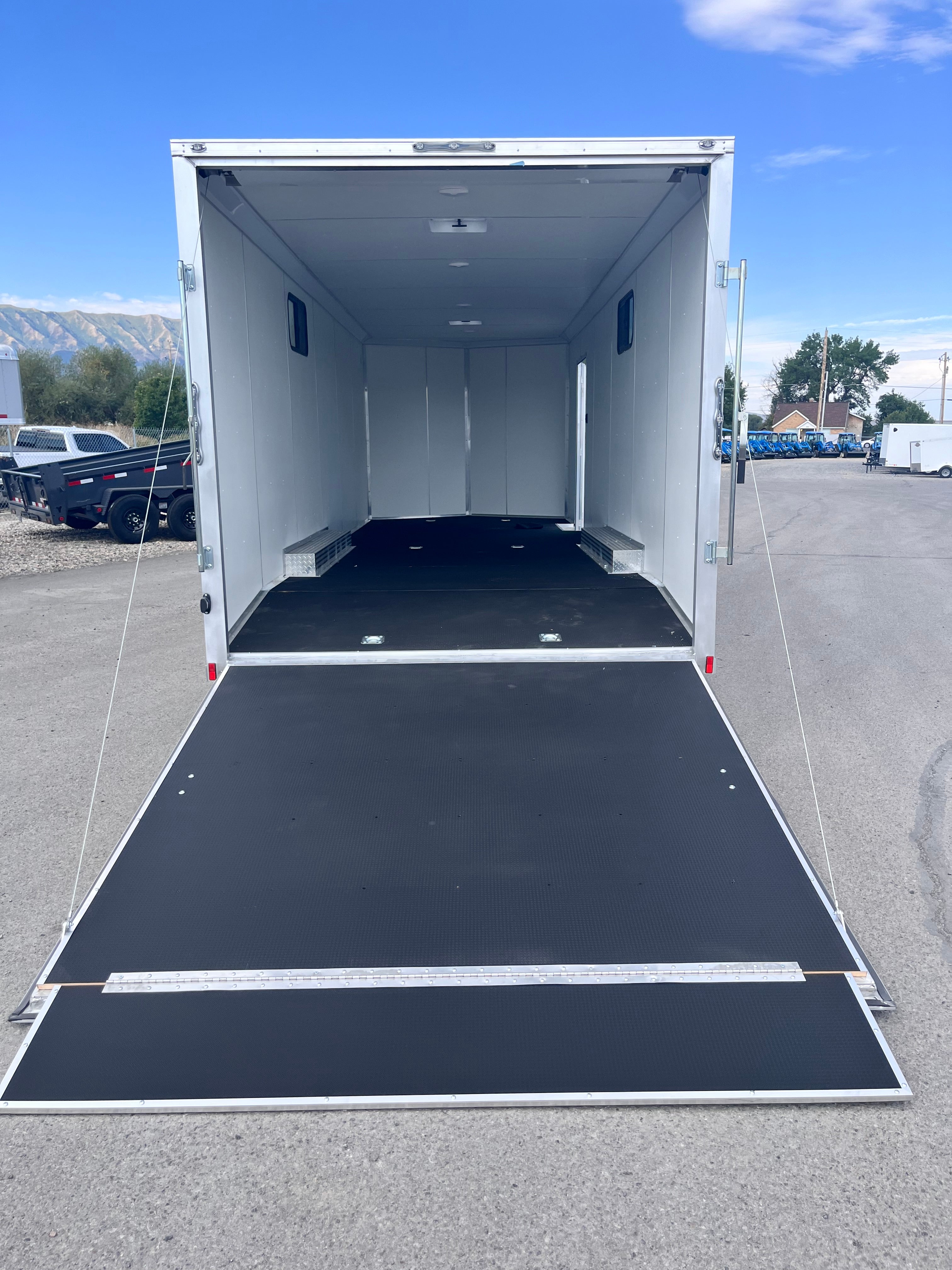 2025 Cargo Mate Redline 8.5X24 Car Hauler