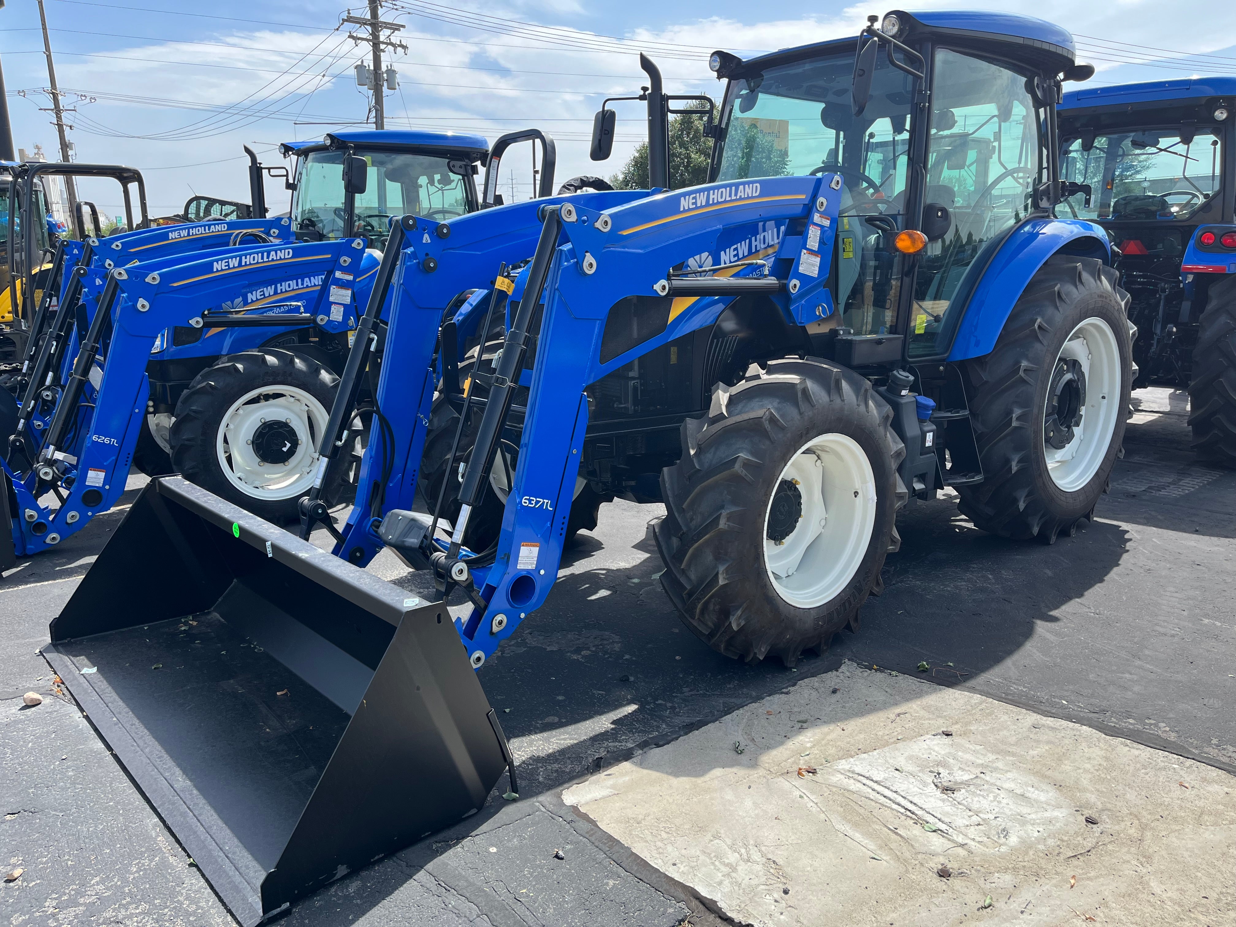 New Holland Workmaster 95 Tractor With Free Extended Powertrain Warranty