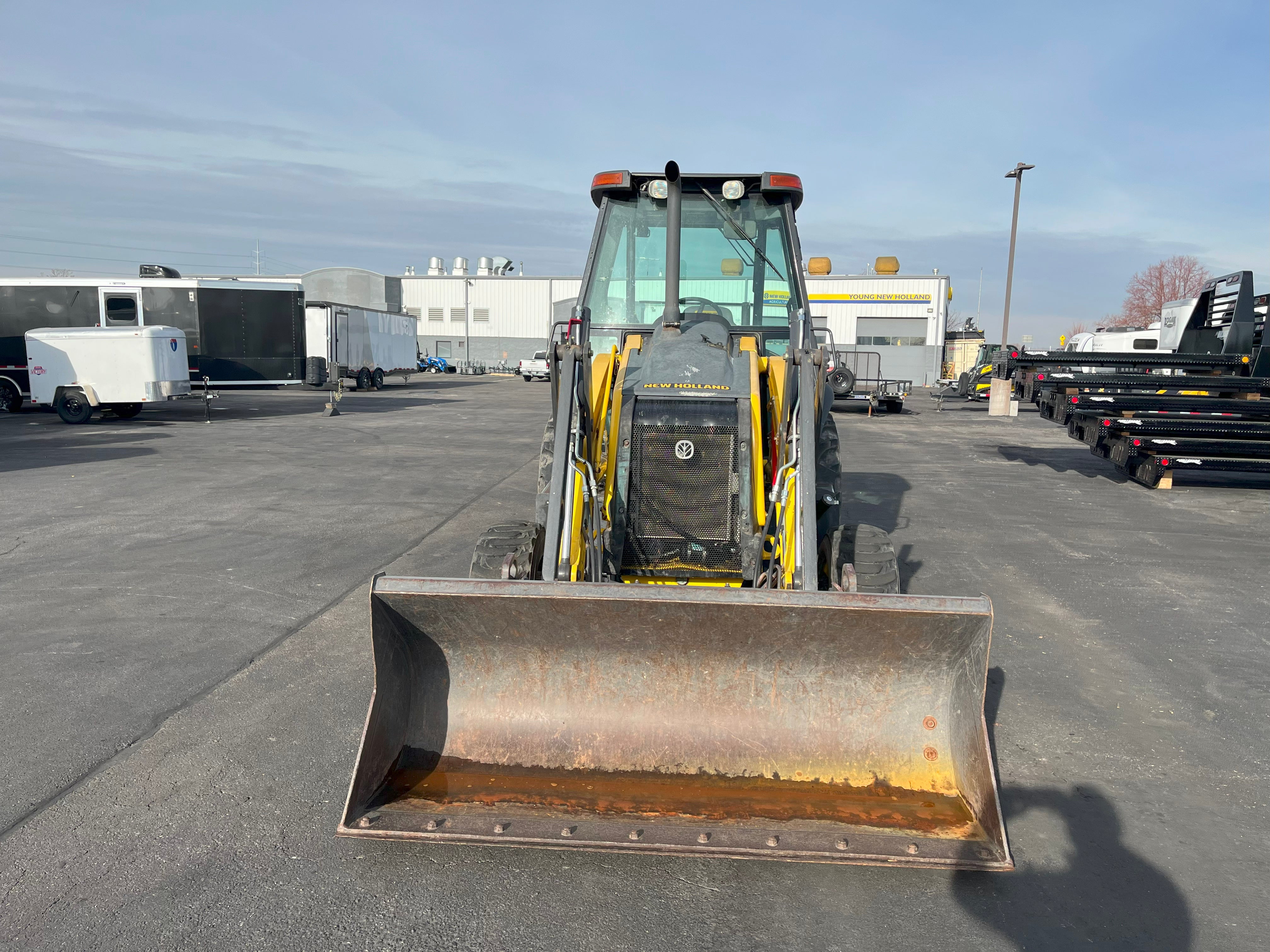 Pre-Owned 2021 New Holland U80C Skip Loader