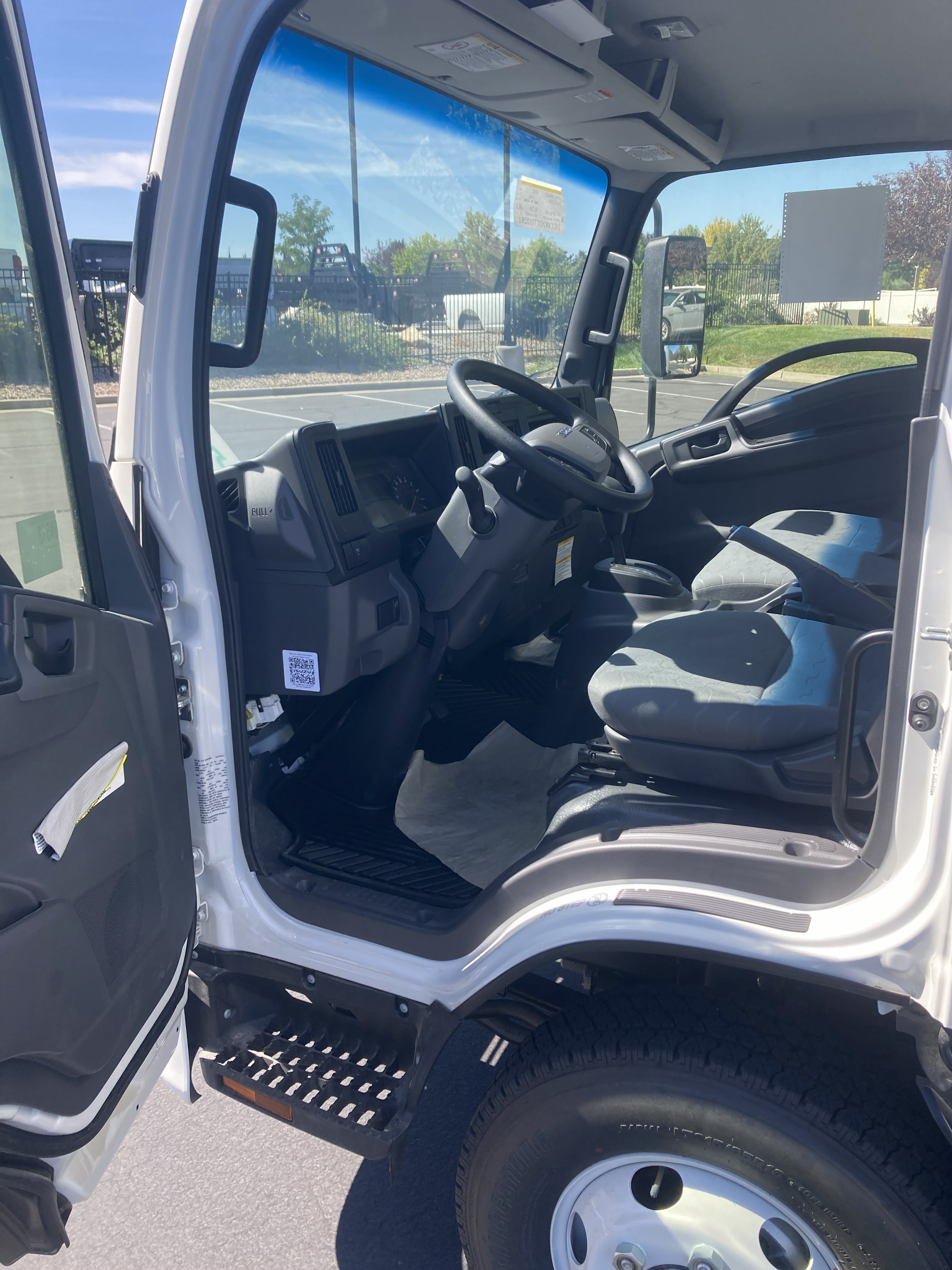 New 2026 Isuzu NPRHD Diesel 18' Box Truck