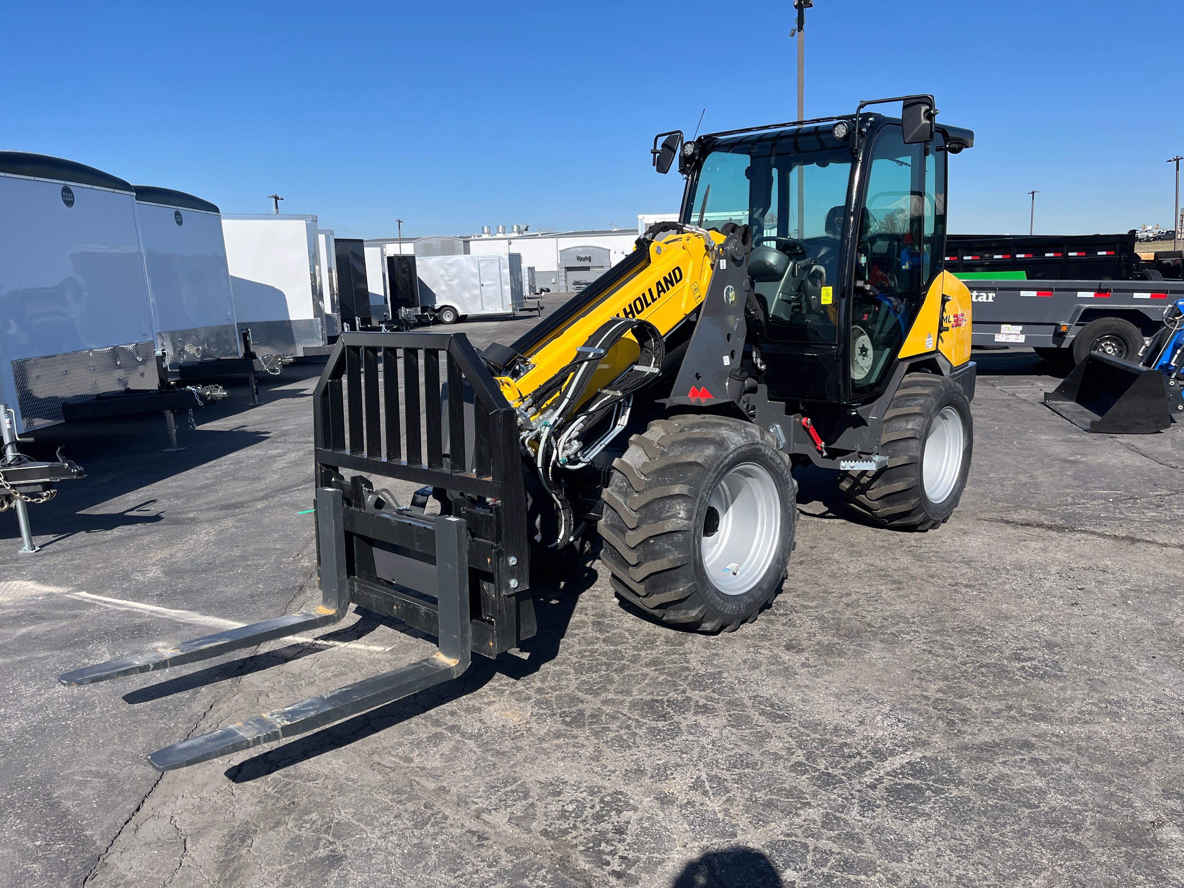 2025 New Holland ML35T Articulating Wheel Loader