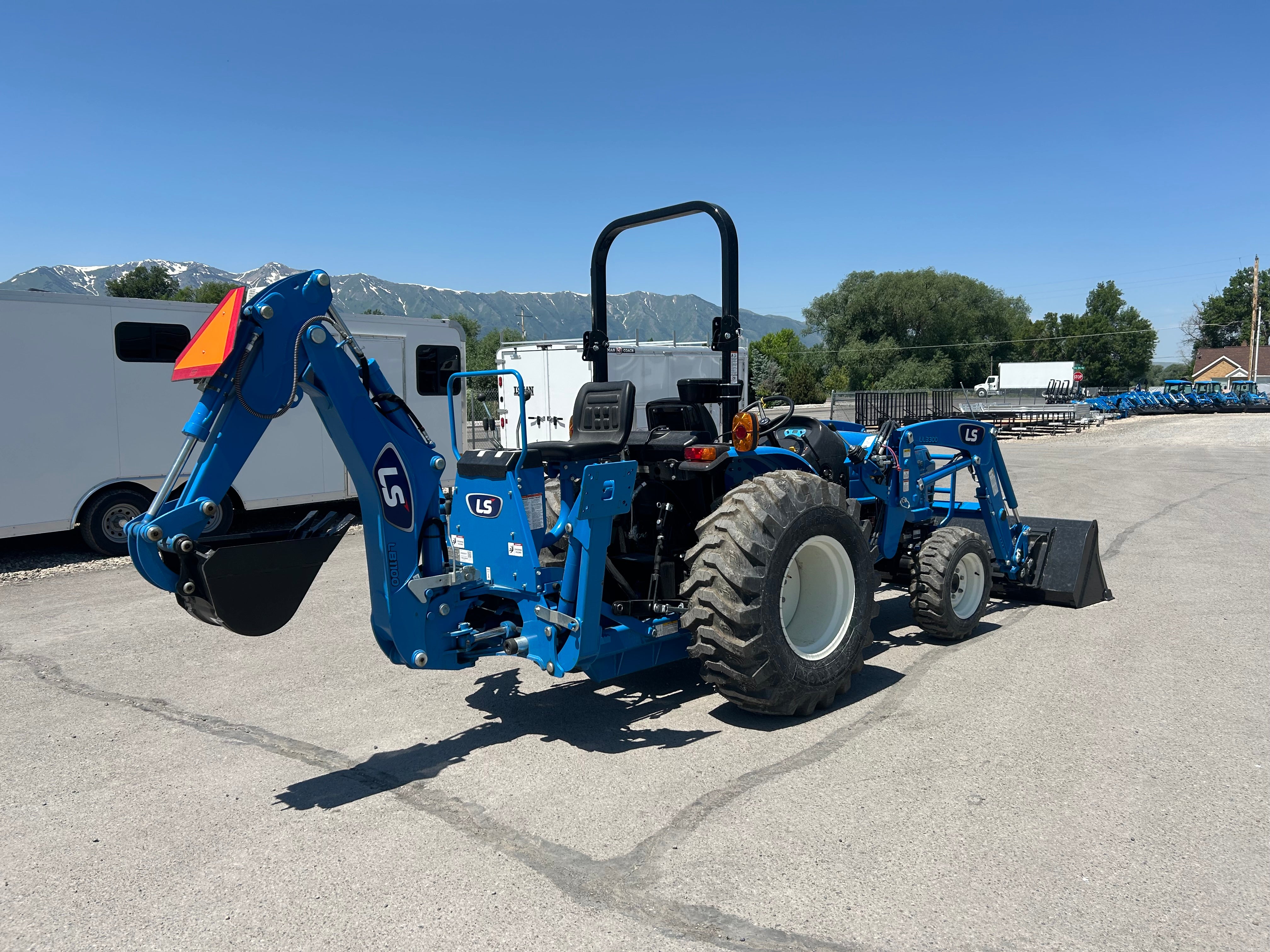 2024 LS Tractor MT225E 25 HP