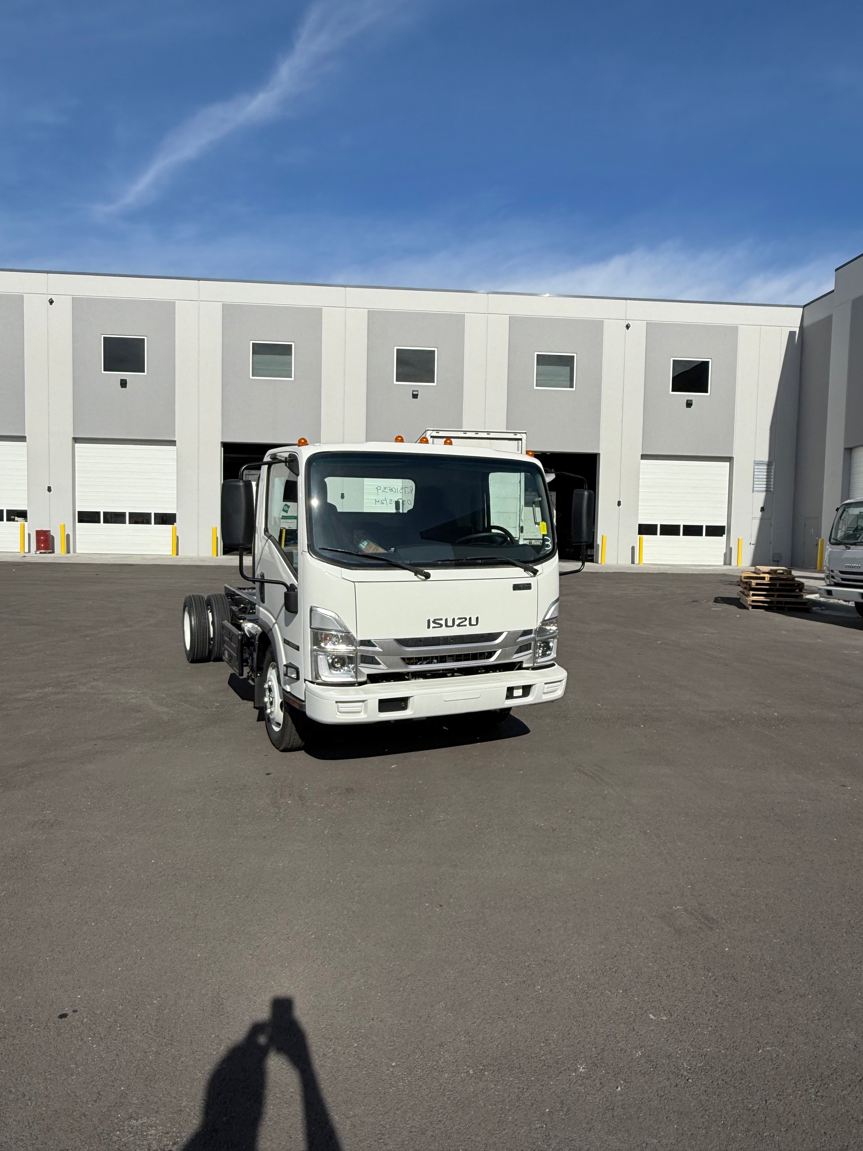 2024 ISUZU NRR DIESEL CAB AND CHASSIS