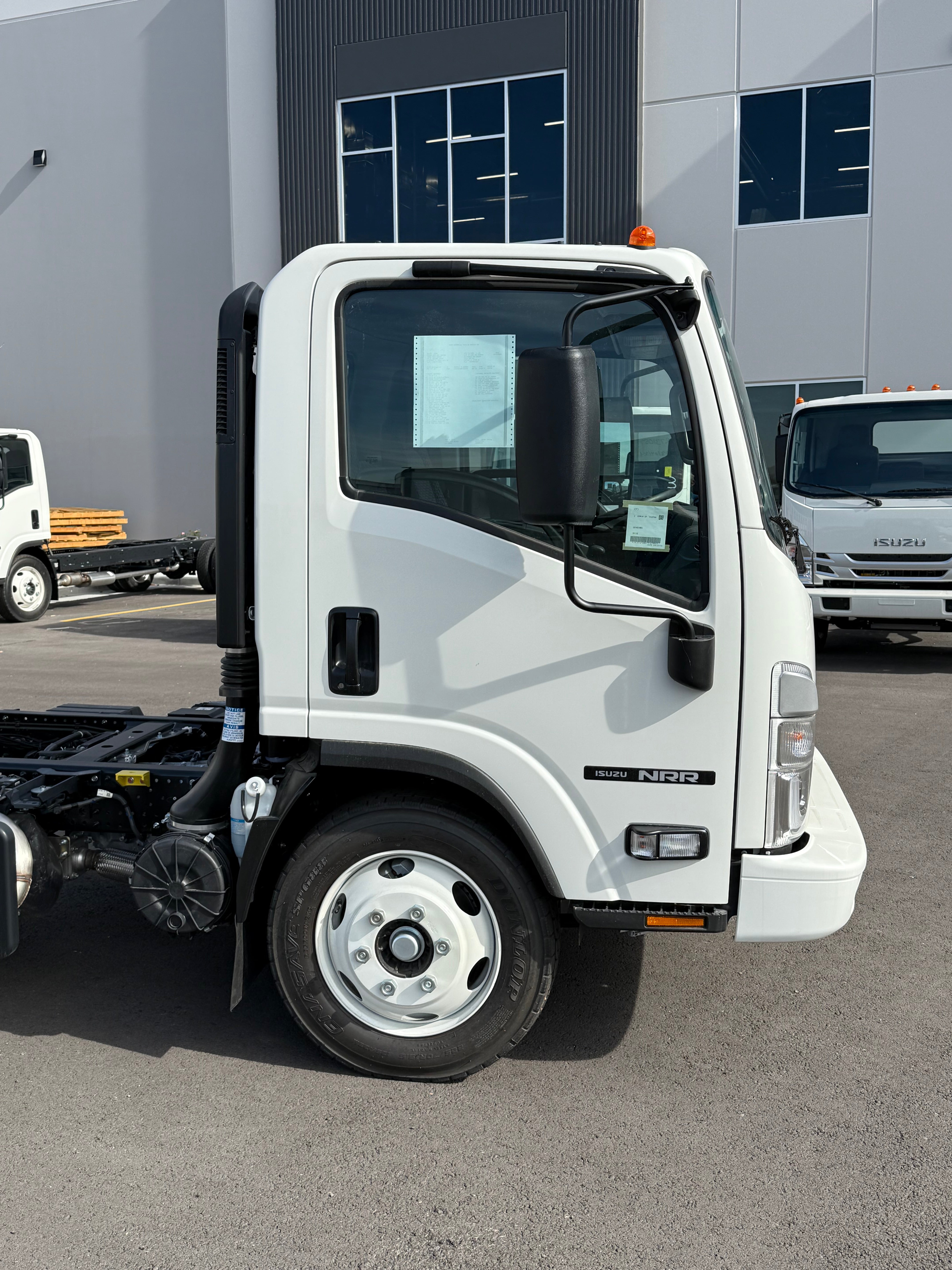 2024 ISUZU NRR DIESEL CAB AND CHASSIS 212"