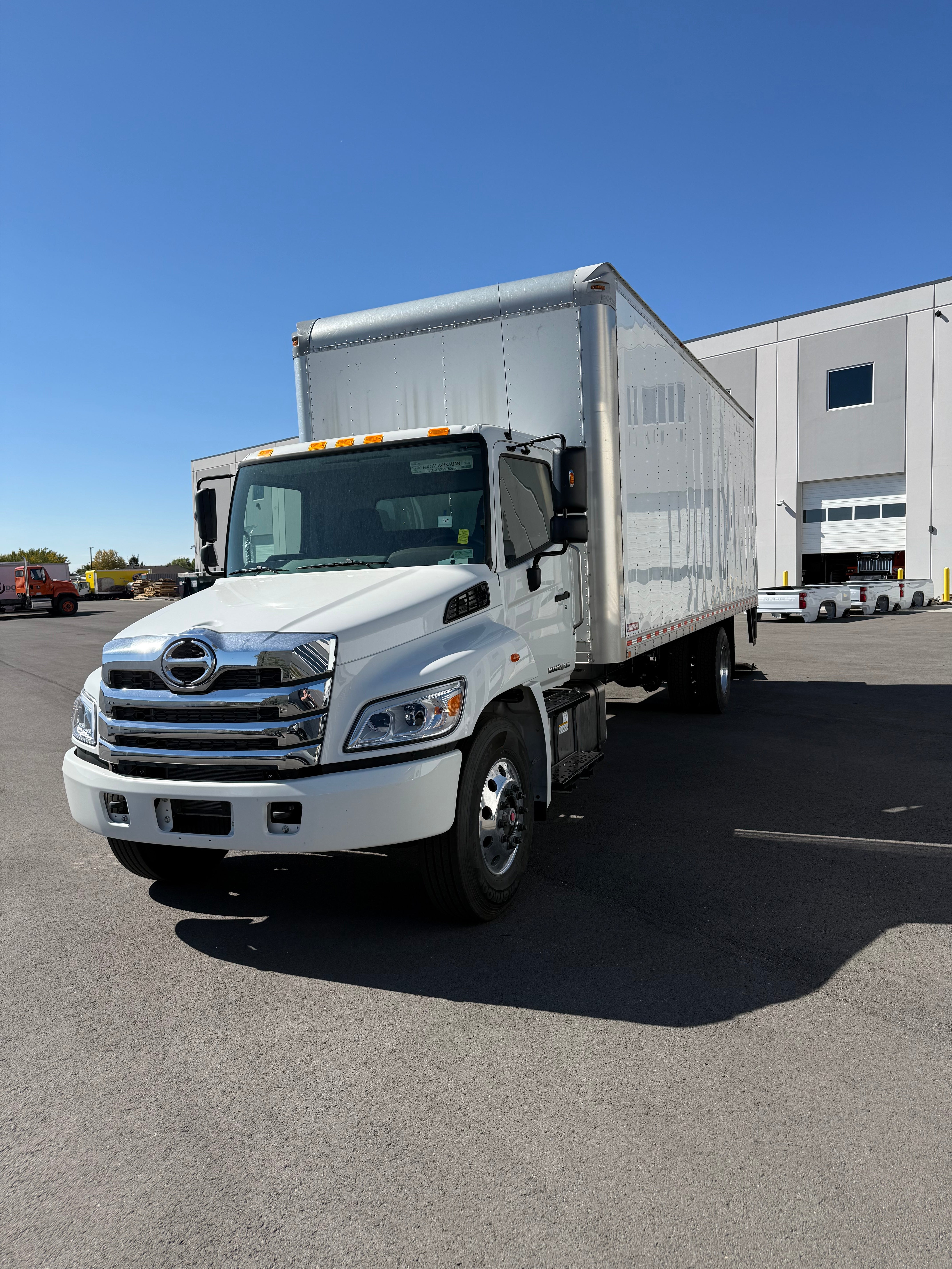2025 HINO L6 Box Truck
